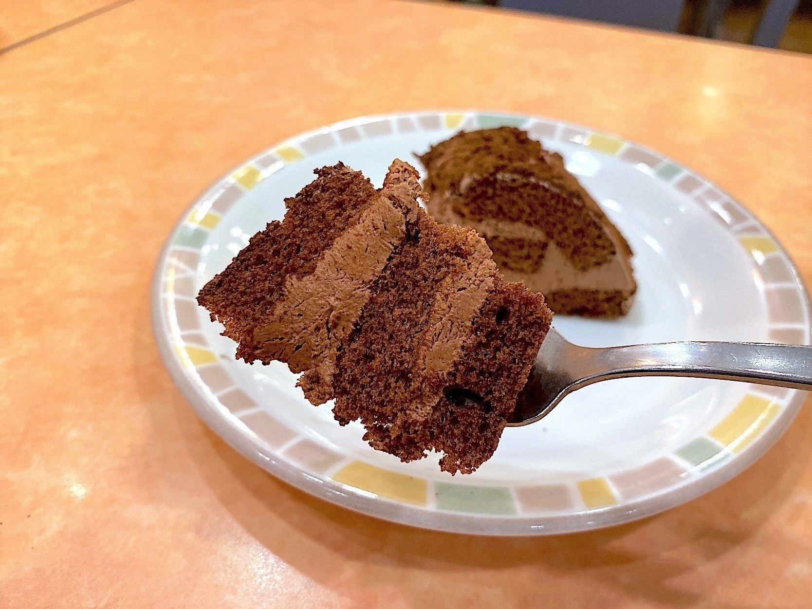 サイゼリヤのおすすめのスイーツ「チョコレートケーキ」