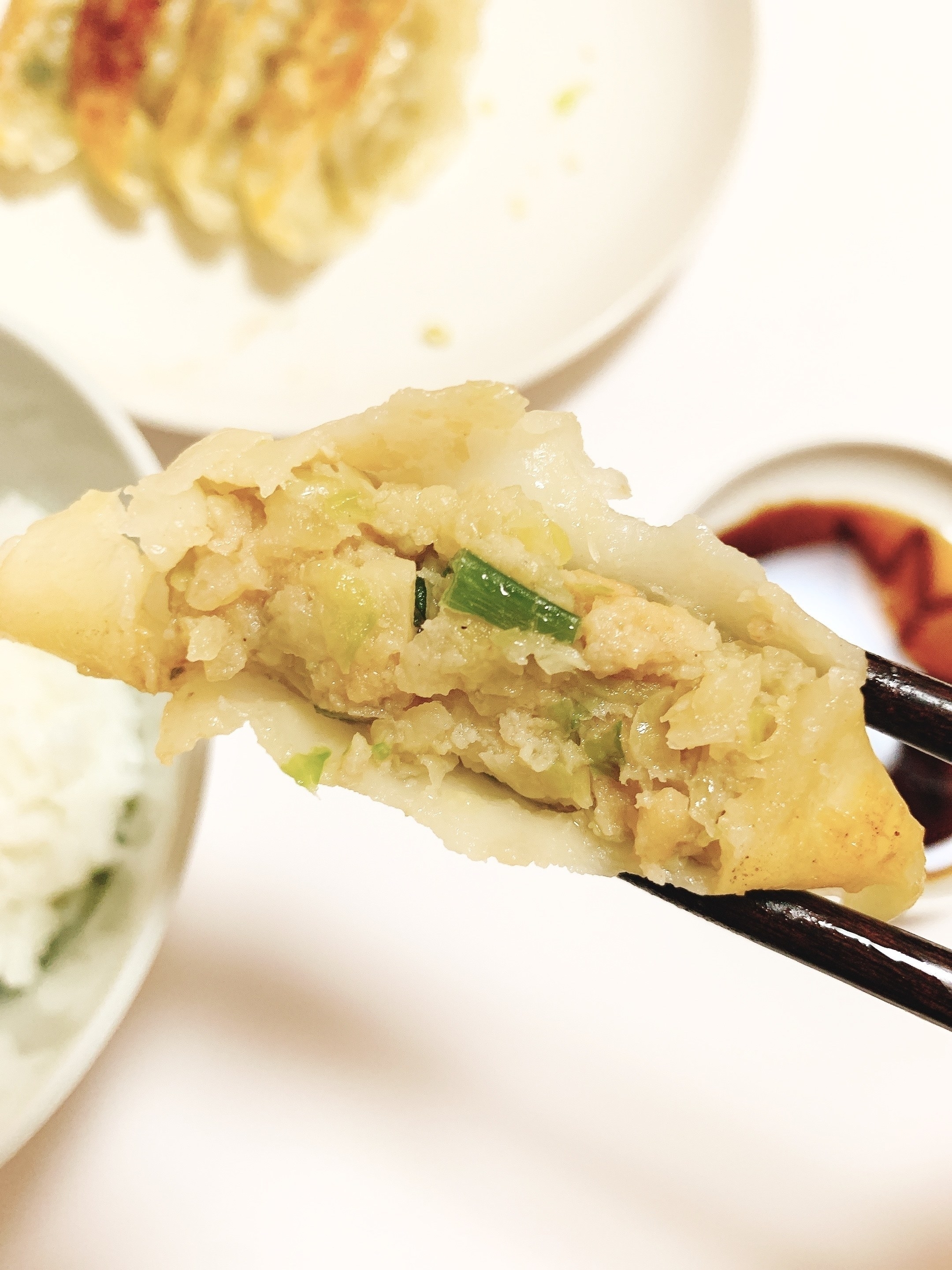 無印良品のおすすめのフード「国産黒豚肉入り餃子」