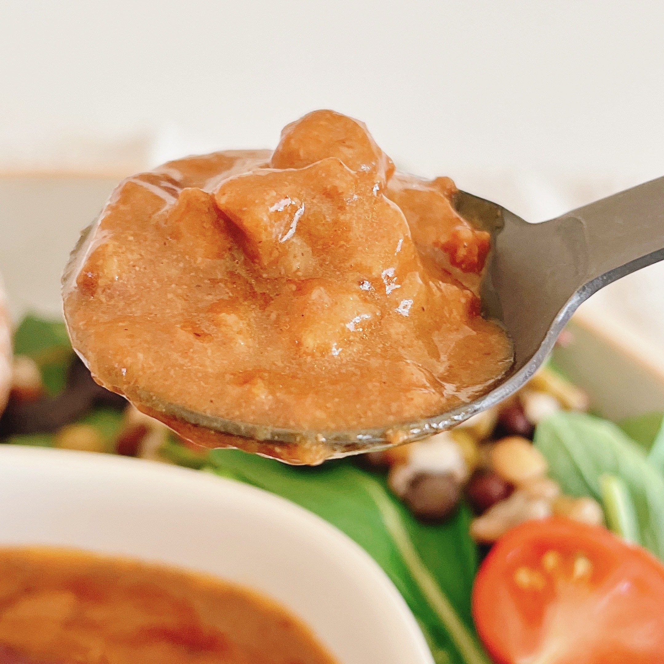 無印良品のおすすめのフード「素材を生かしたジビエのカレー 猪肉と３種の豆のカレー」