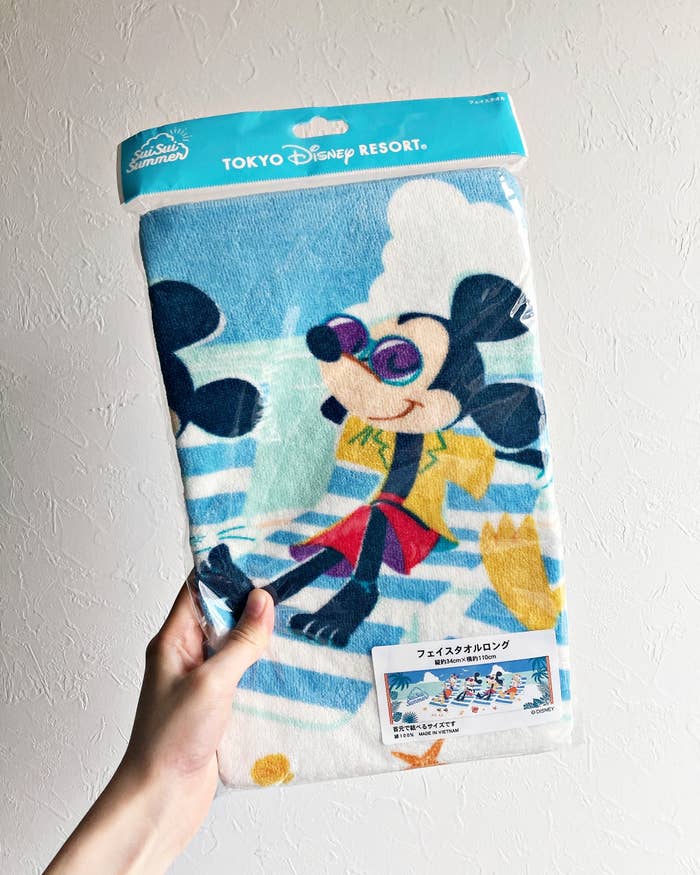 ディズニーランドのおすすめタオル「ロングフェイスタオル」