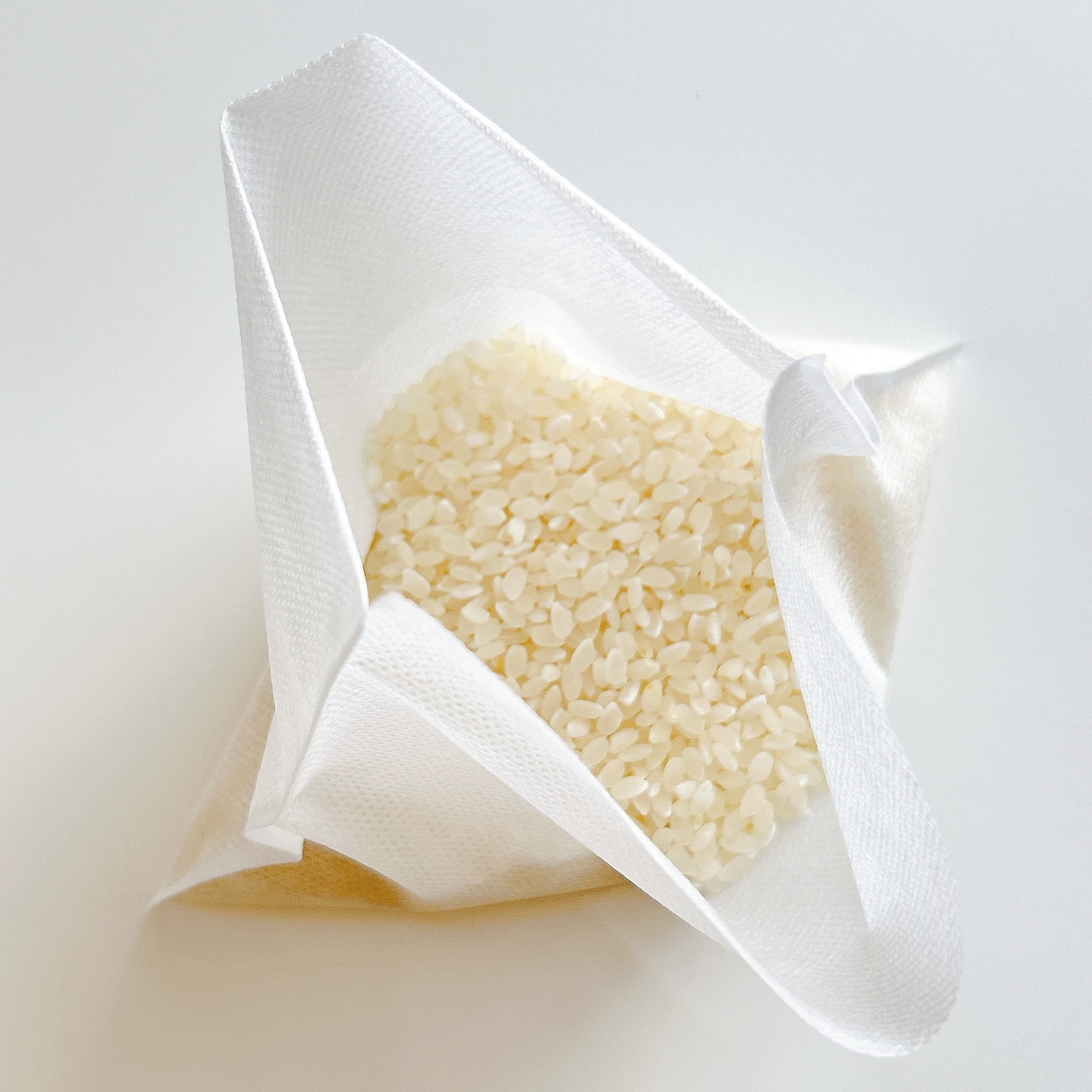 DAISO(ダイソー)のおすすめキッチングッズ「炊飯袋(10枚入)」