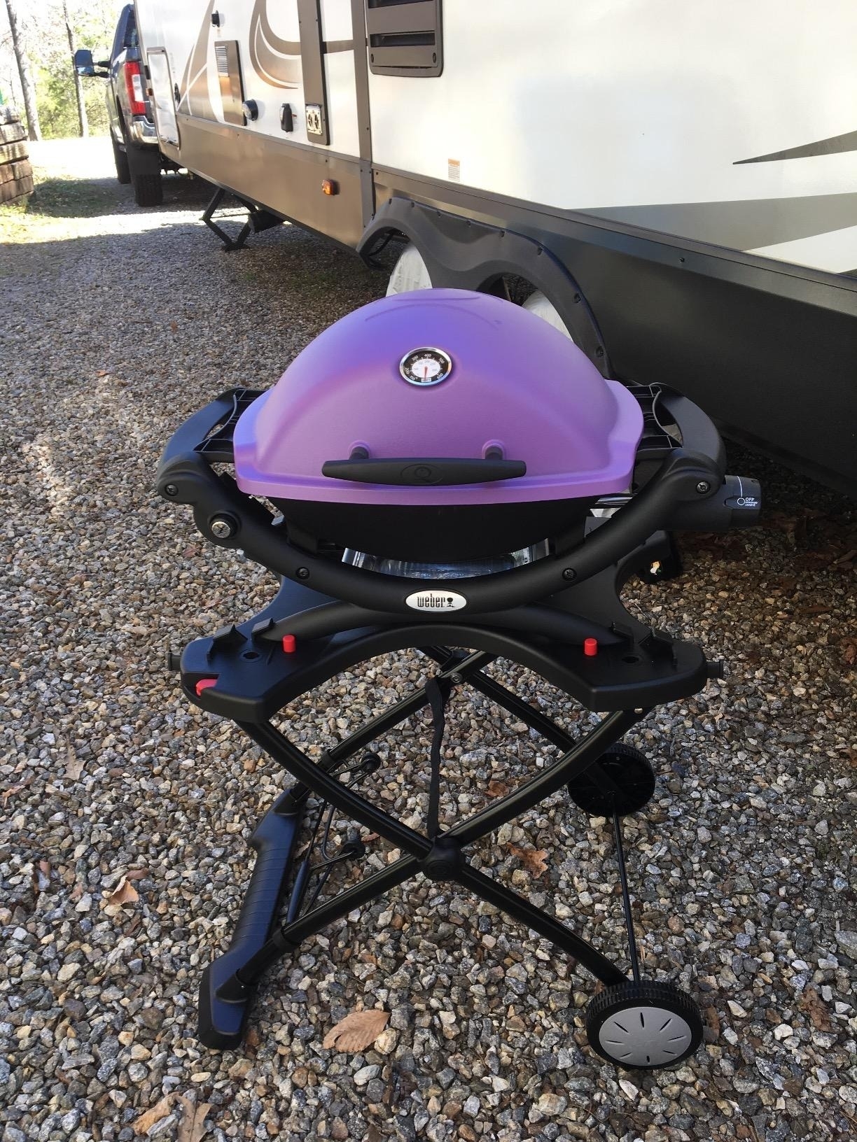 This Might Be The Internet s Favorite Portable Grill And Reviewers Say It Heats Up Fast