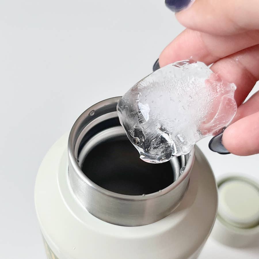 待って…スタバ×BEAMSの「新作ボトル」がとんでもなく可愛い！見てる  