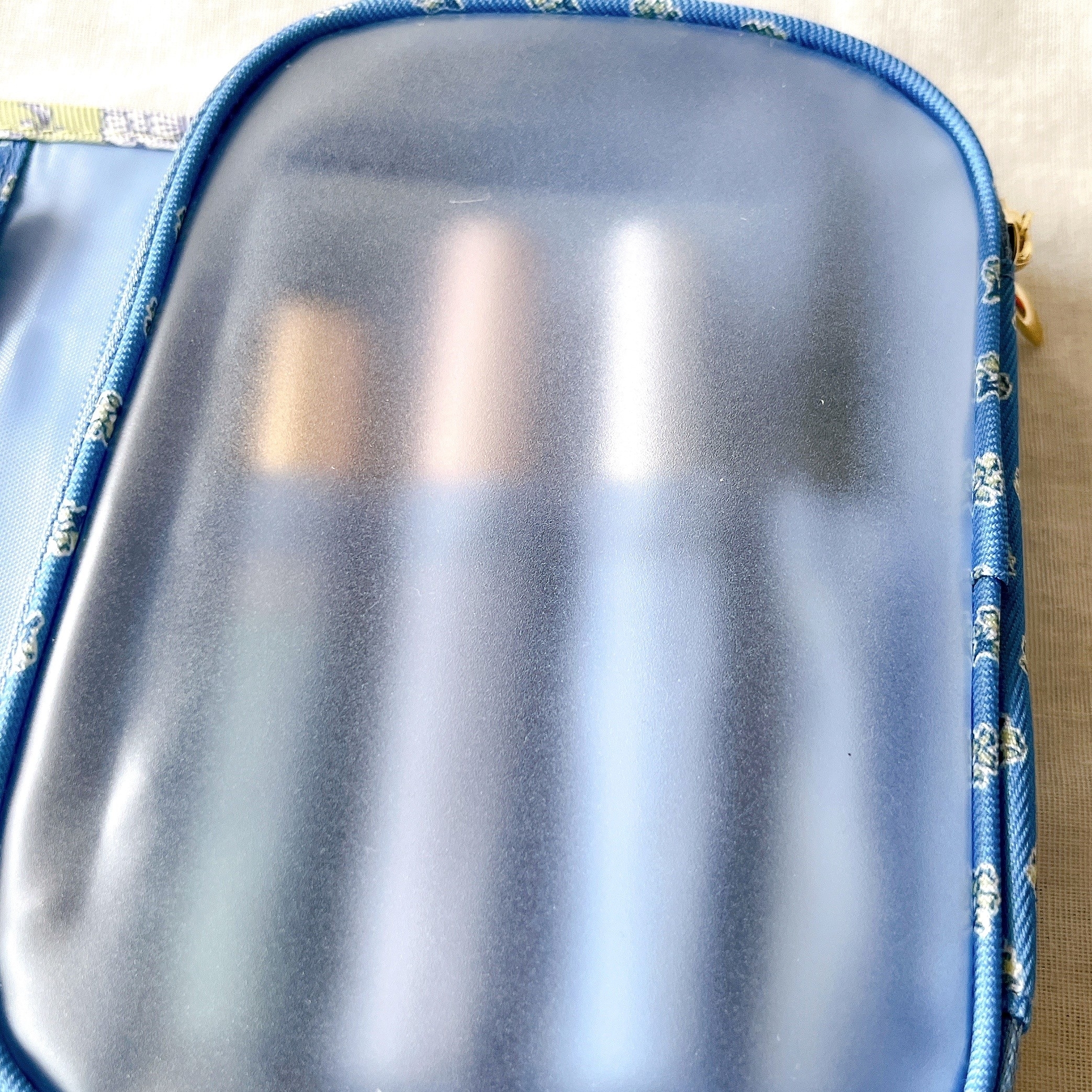 アフタヌーンティーのオススメのグッズ「ブロックプリント調そのままメイクポーチ」