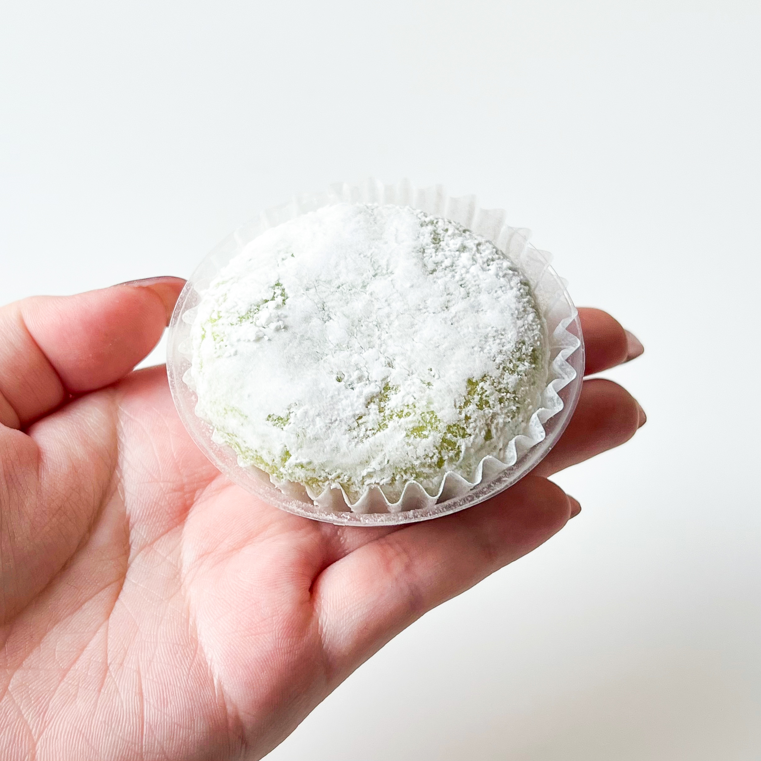 セブン-イレブンのおすすめスイーツ「富良野メロンクリーム大福」