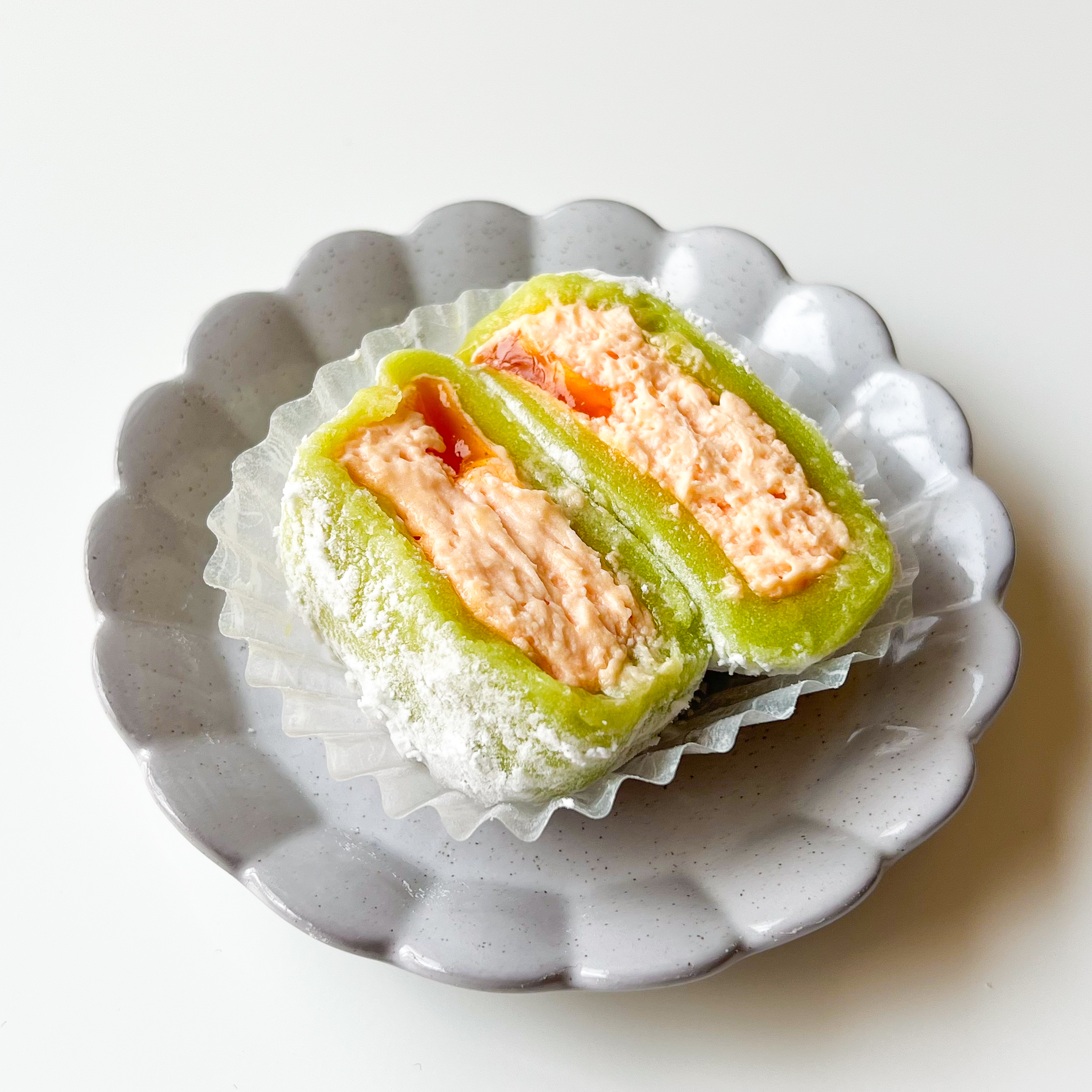 セブン-イレブンのおすすめスイーツ「富良野メロンクリーム大福」