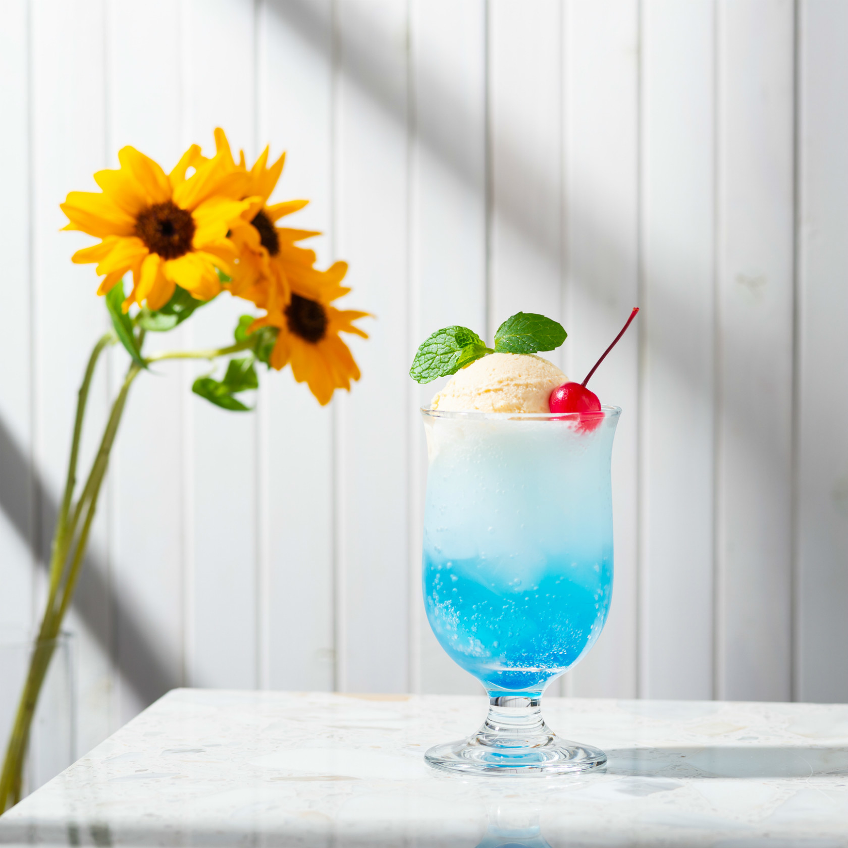 クリームソーダのイメージ写真（Makoto Yoshida / Getty Images/iStockphoto）