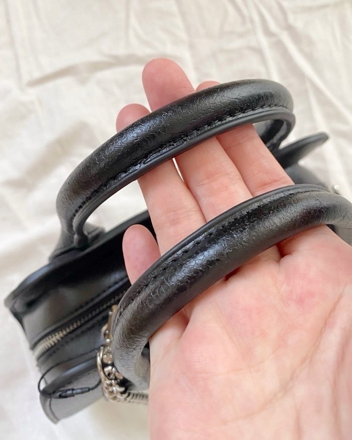 ZARA（ザラ）のおすすめファッションアイテム「ミニシティバッグ」