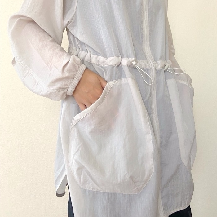 GU(ジーユー)のおすすめファッションアイテム「UVカットシアーロングパーカGA+E」