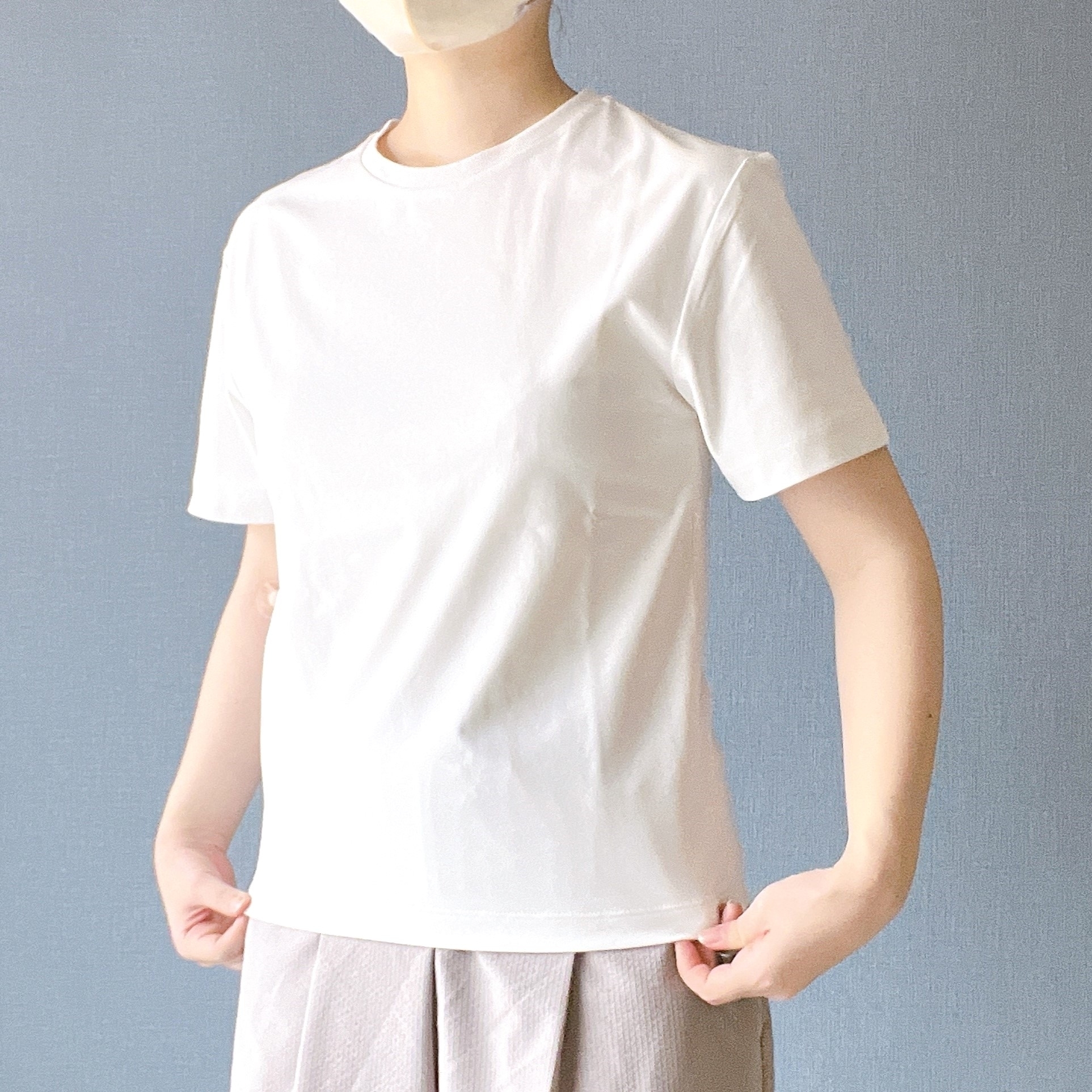 無印のおすすめアイテム「婦人 UVカット吸汗速乾半袖Tシャツ」