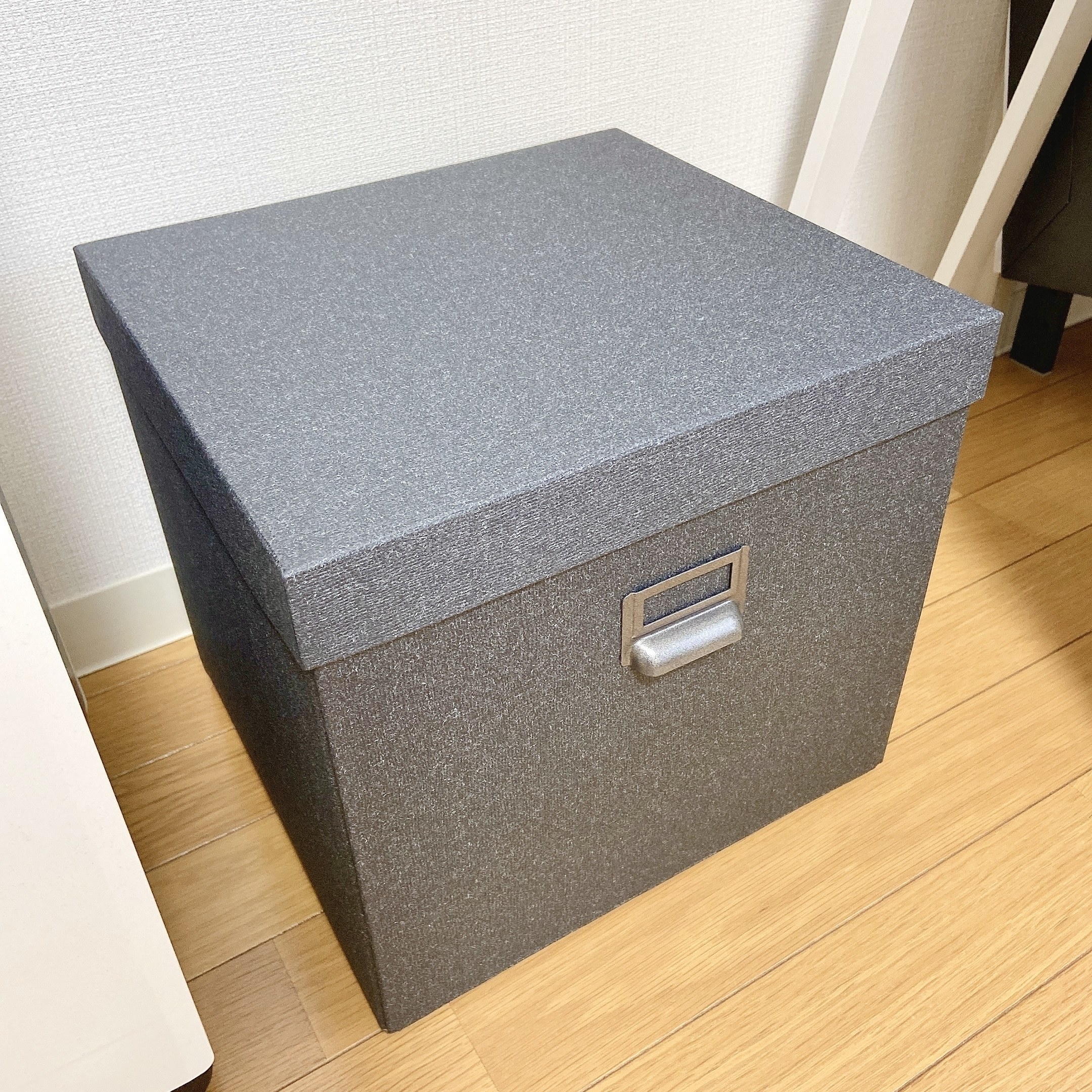 イケアのおすすめアイテム「TJOG チョーグ収納ボックス ふた付き」