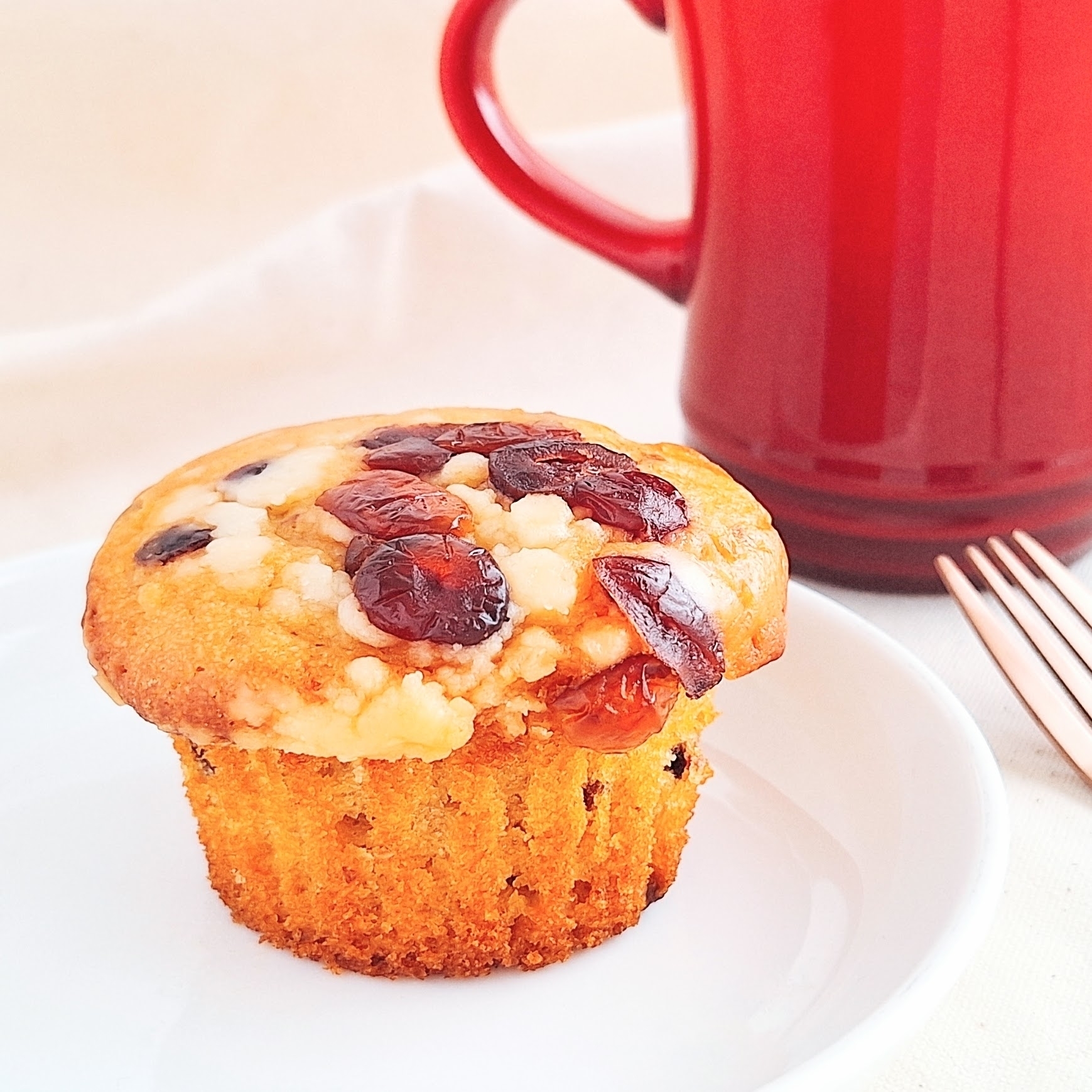 セブン‐イレブンのおすすめスイーツ「7カフェ ベリー&ベリーマフィン」