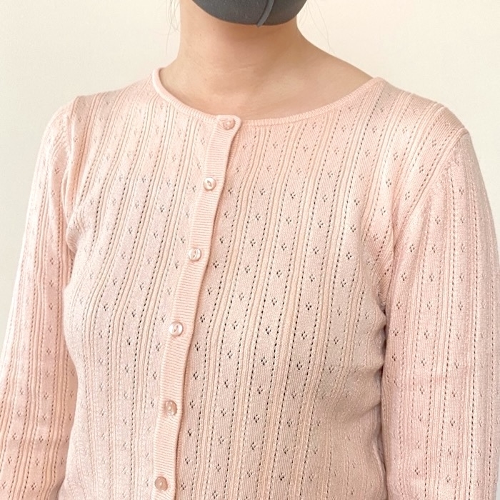 GU（ジーユー）のおすすめファッションアイテム「ポインテールカーディガンNTQ+E」