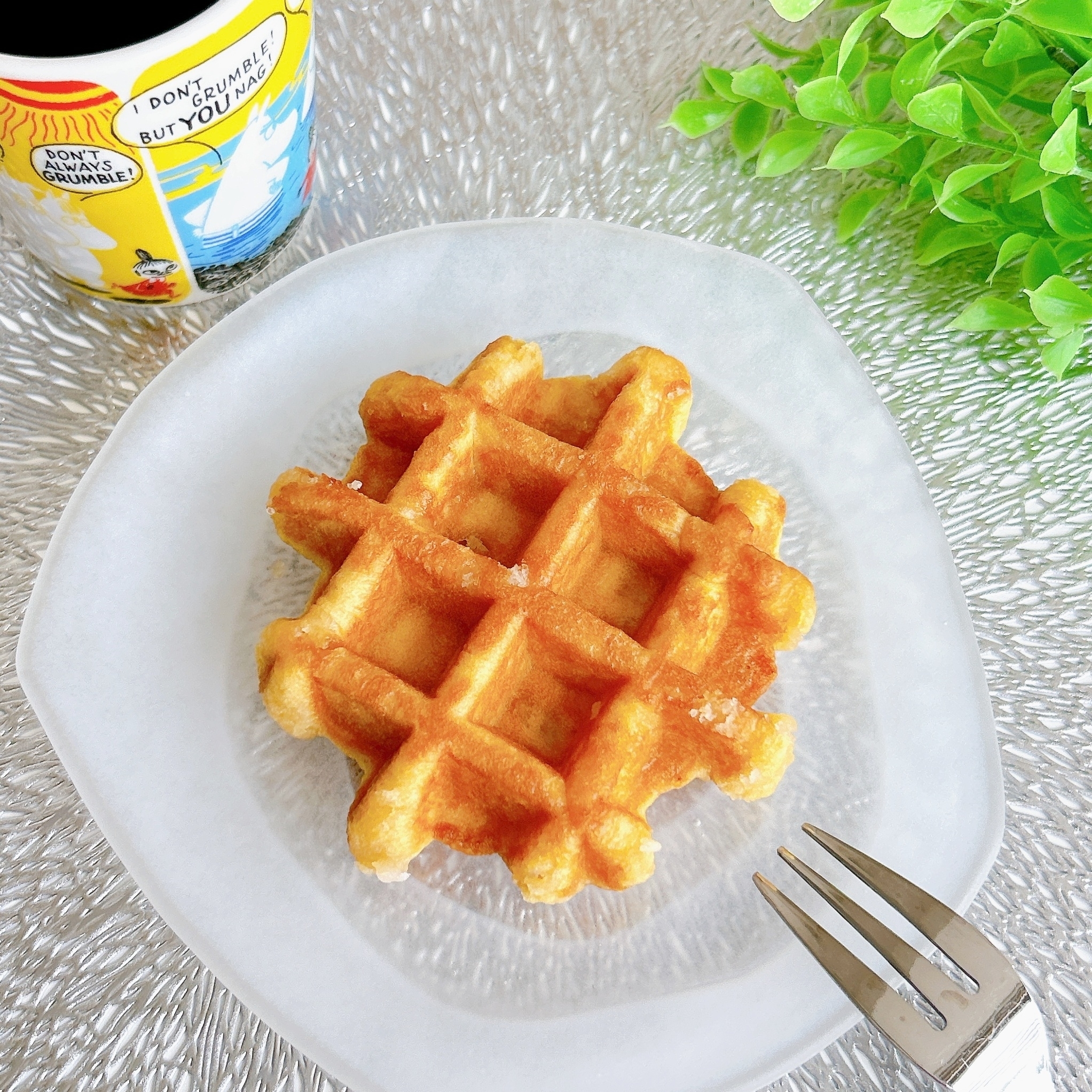 7-ELEVEN(セブン-イレブン)のスタバみたいな絶品スイーツ「7カフェ 発酵バター香るベルギーワッフル」