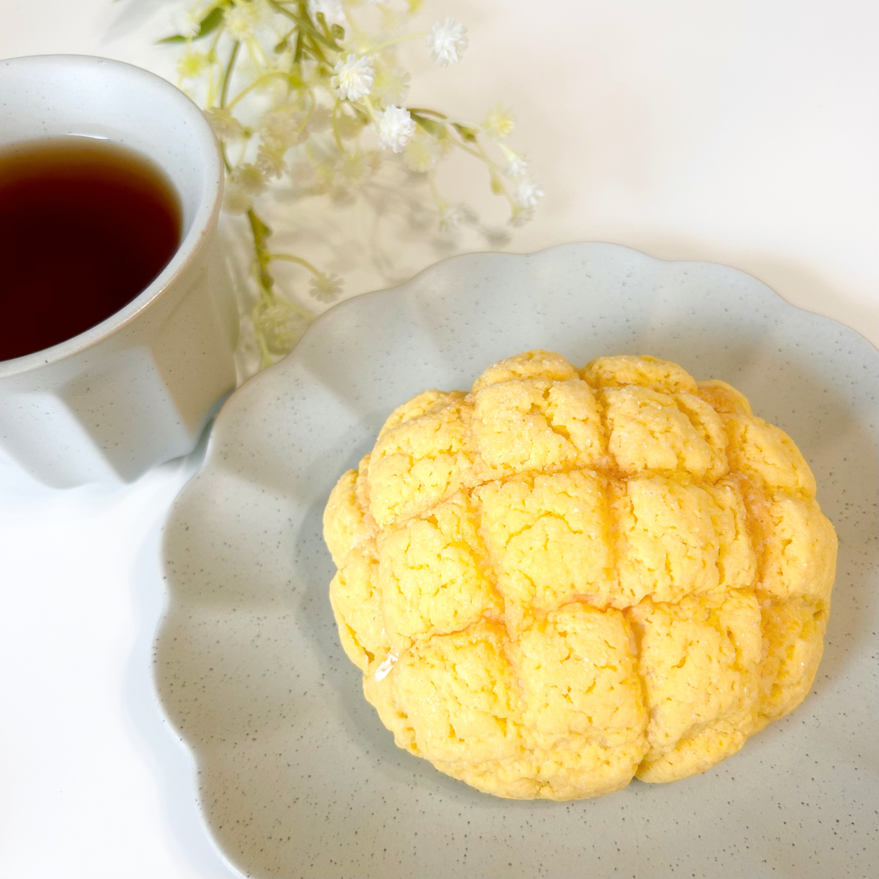 FamilyMart（ファミリーマート）のおすすめスイーツパン「瀬戸内レモンホイップメロンパン」