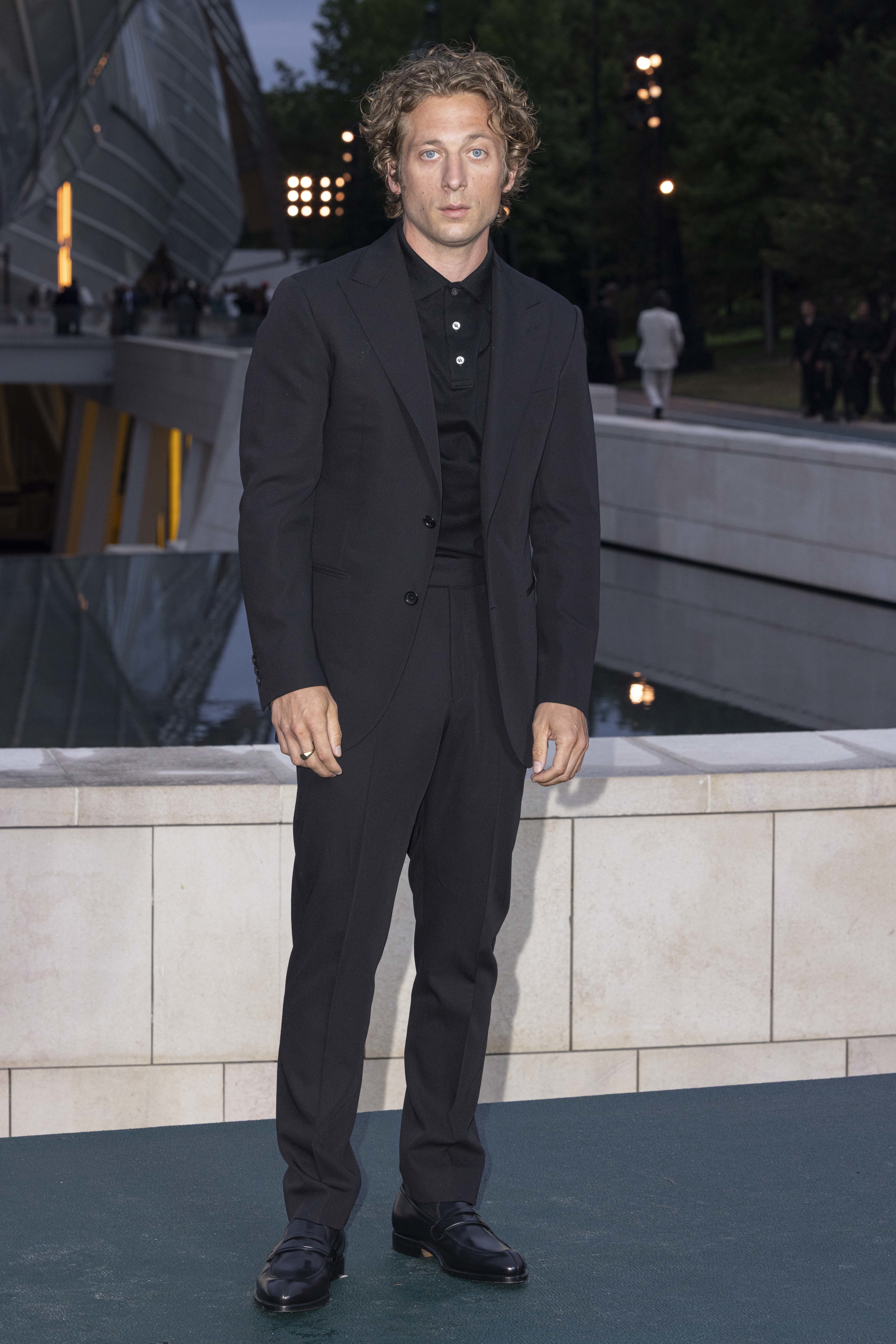 Closeup of Jeremy Allen White