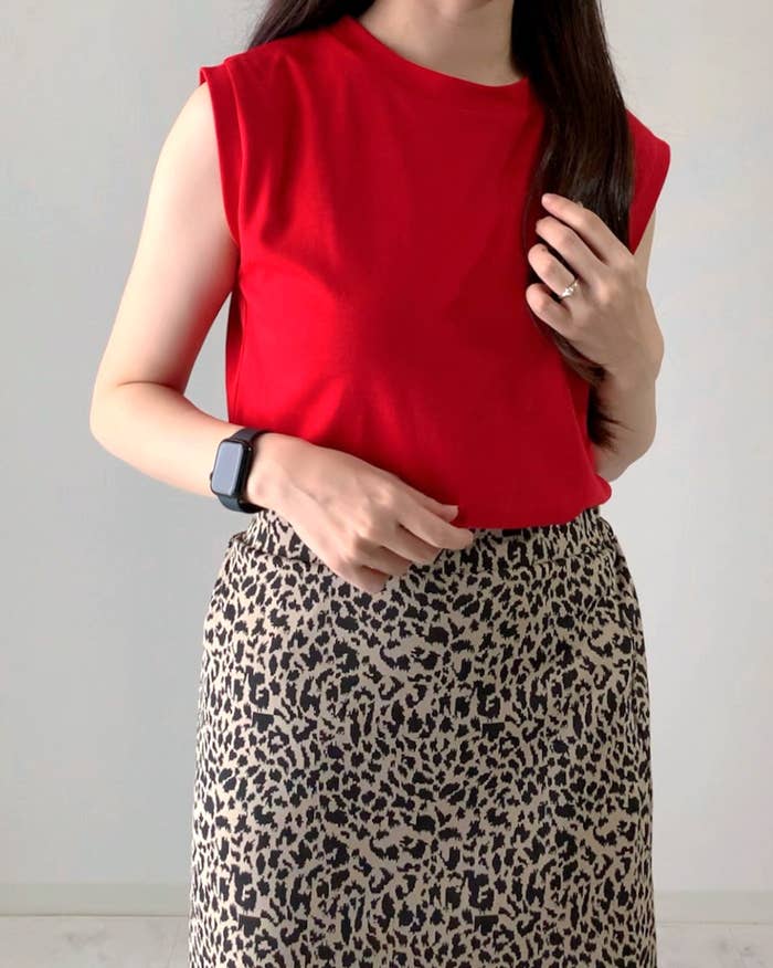 しまむらのおすすめトップス「CスムスフレンチスリーブT」