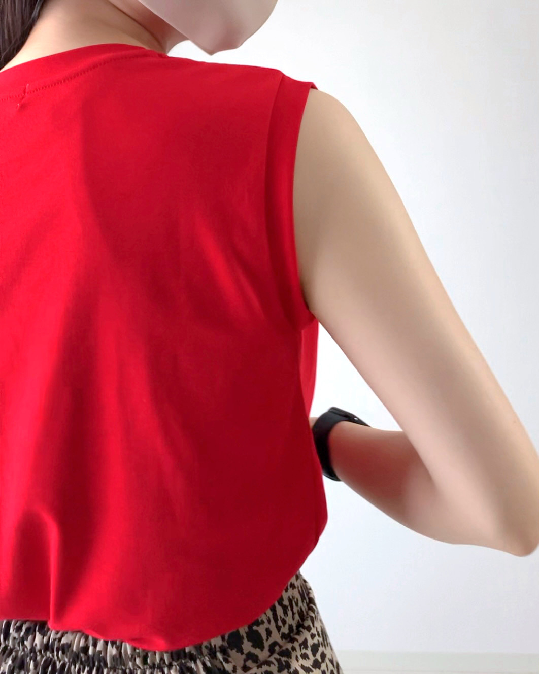 しまむらのおすすめトップス「CスムスフレンチスリーブT」