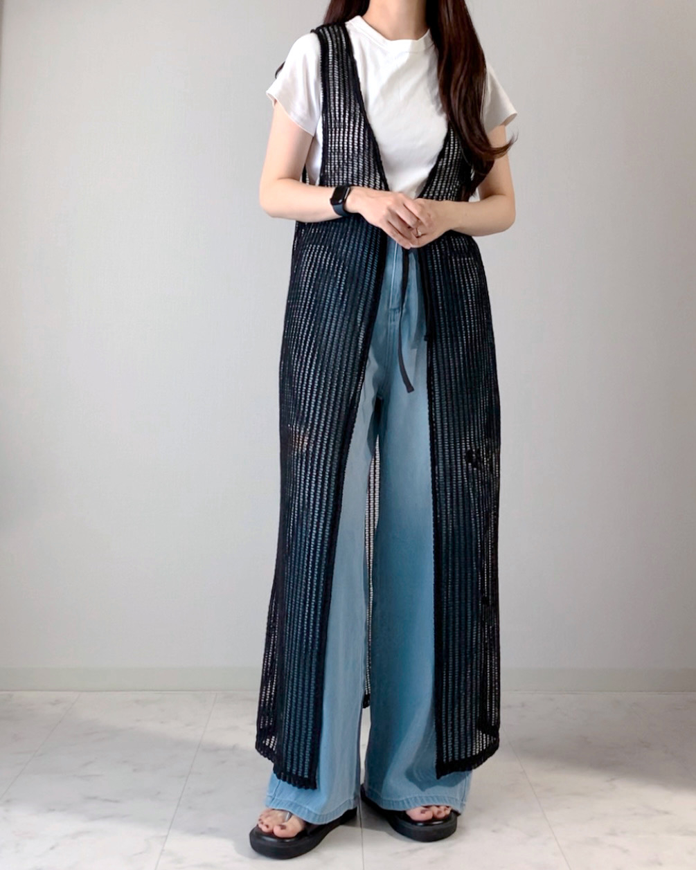 しまむらのおすすめファッションアイテム「スカシアミロングジレOP」のコーディネート