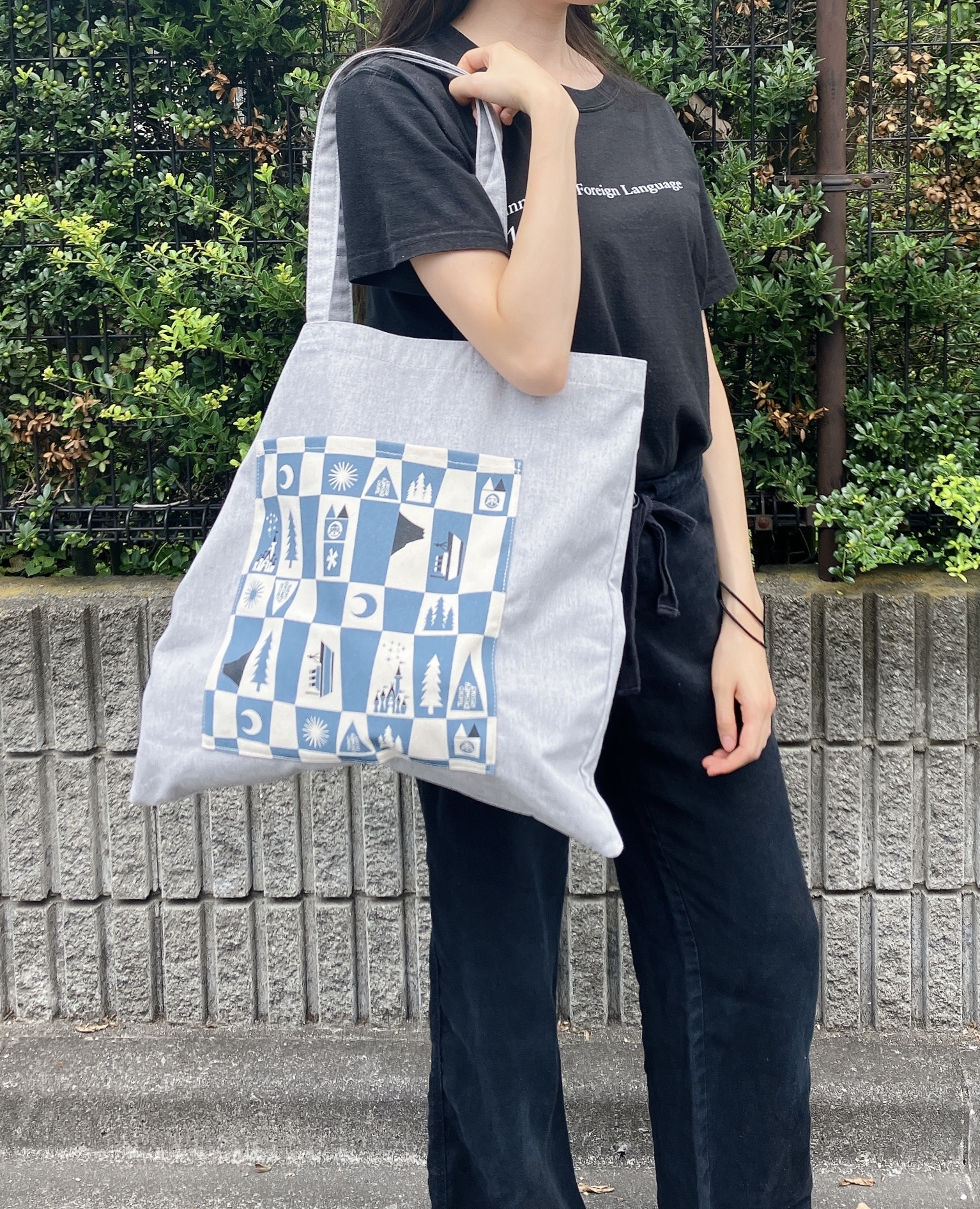 ディズニーランドのおすすめバッグ「トートバッグ 東京ディズニーリゾート」