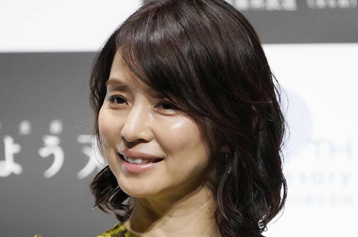 石田ゆり子さん(時事通信)
