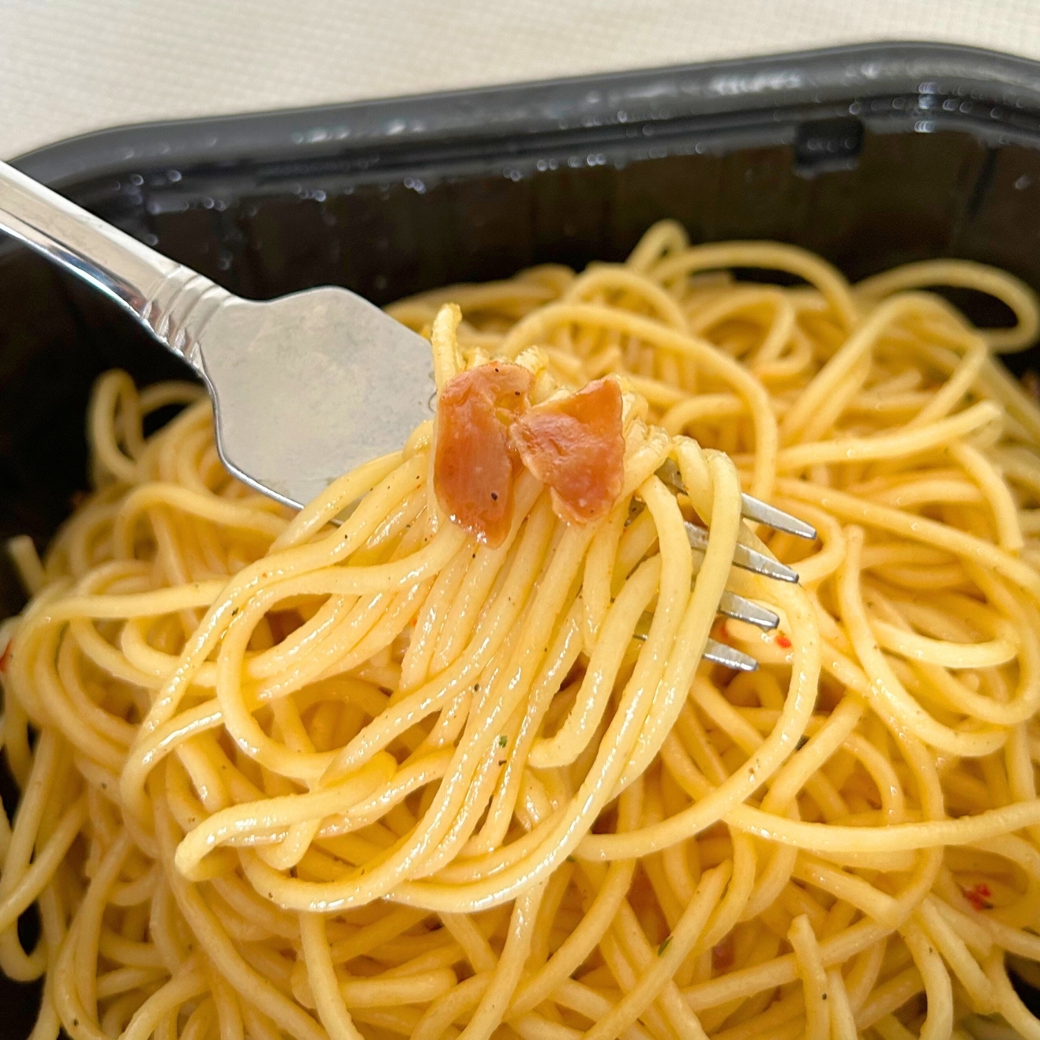 セブンのおすすめフード「7プレミアム 大盛ペペロンチーノ」