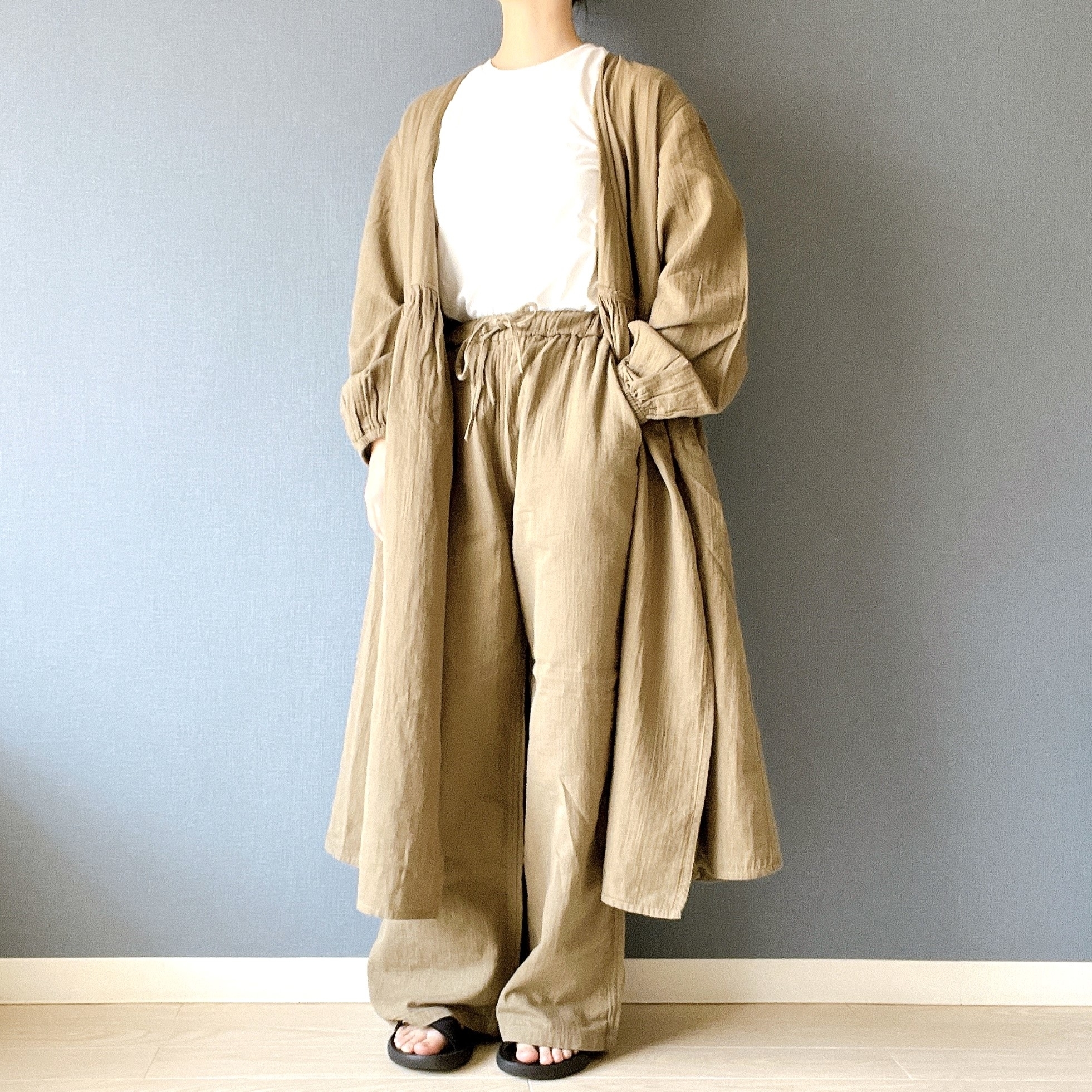 無印良品のオススメのカーディガン「婦人 ふんわりしぼガーゼ ロングカーディガン」