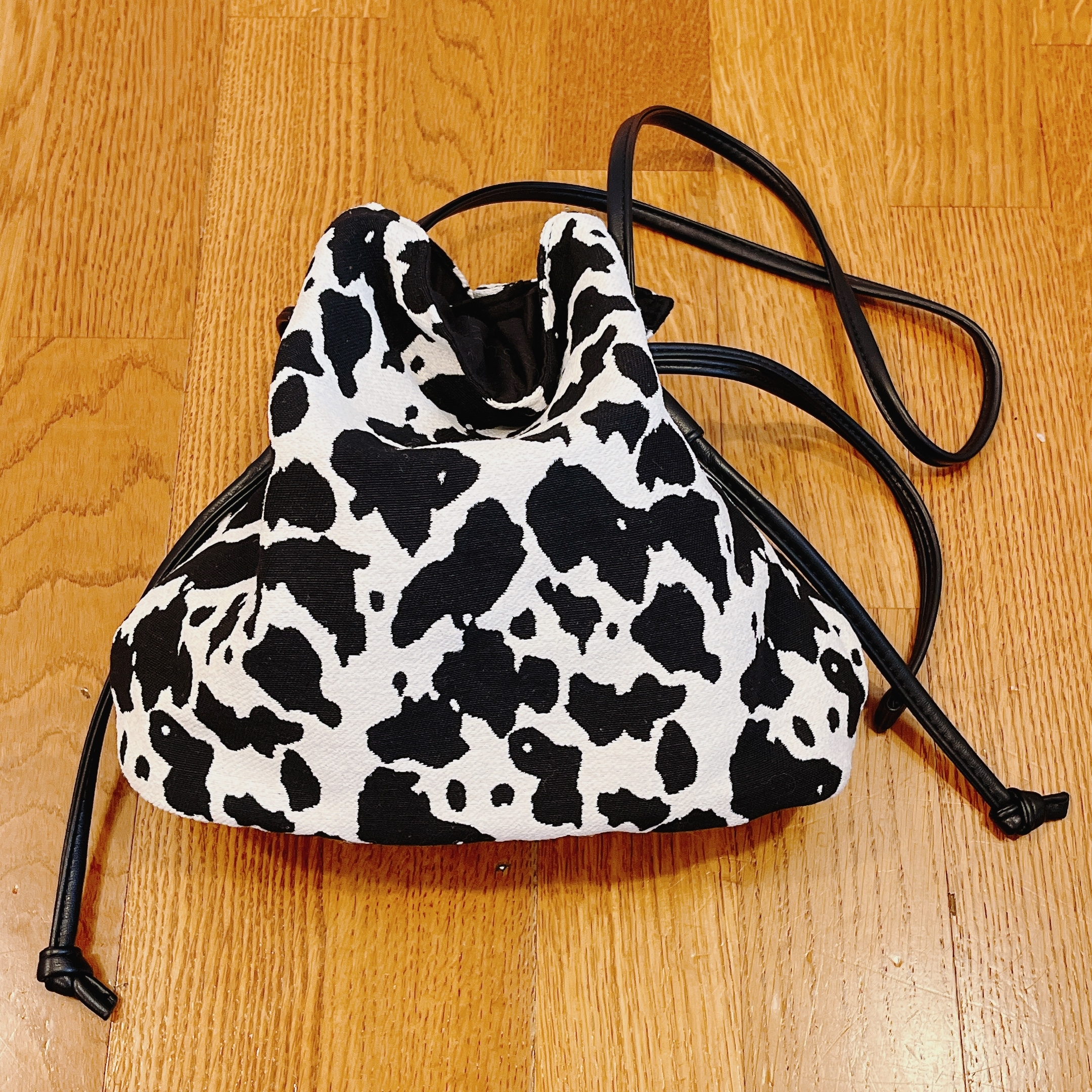 しまむらのおすすめファッショングッズ「ソフトJQキンチャクSLD」