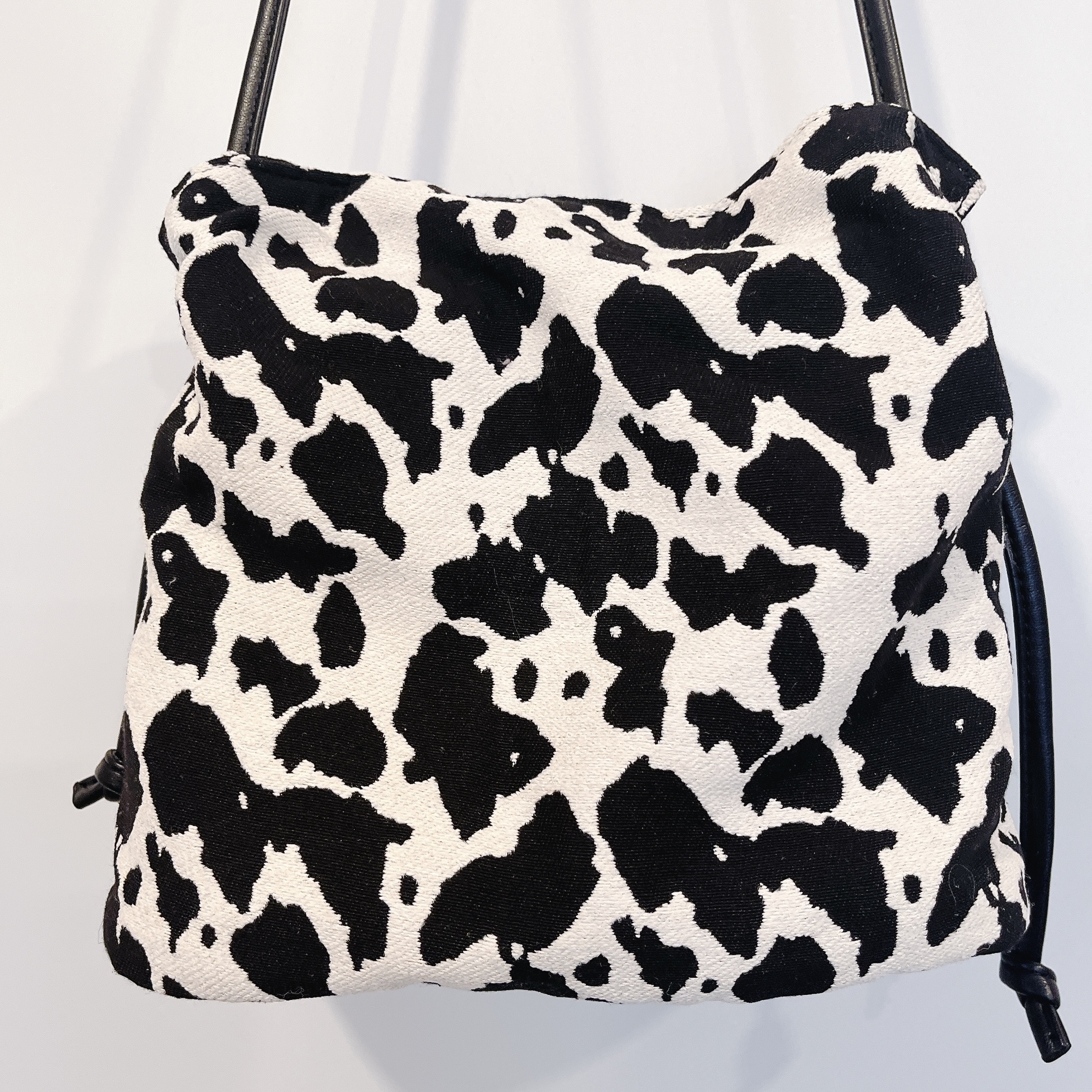 しまむらのおすすめファッショングッズ「ソフトJQキンチャクSLD」