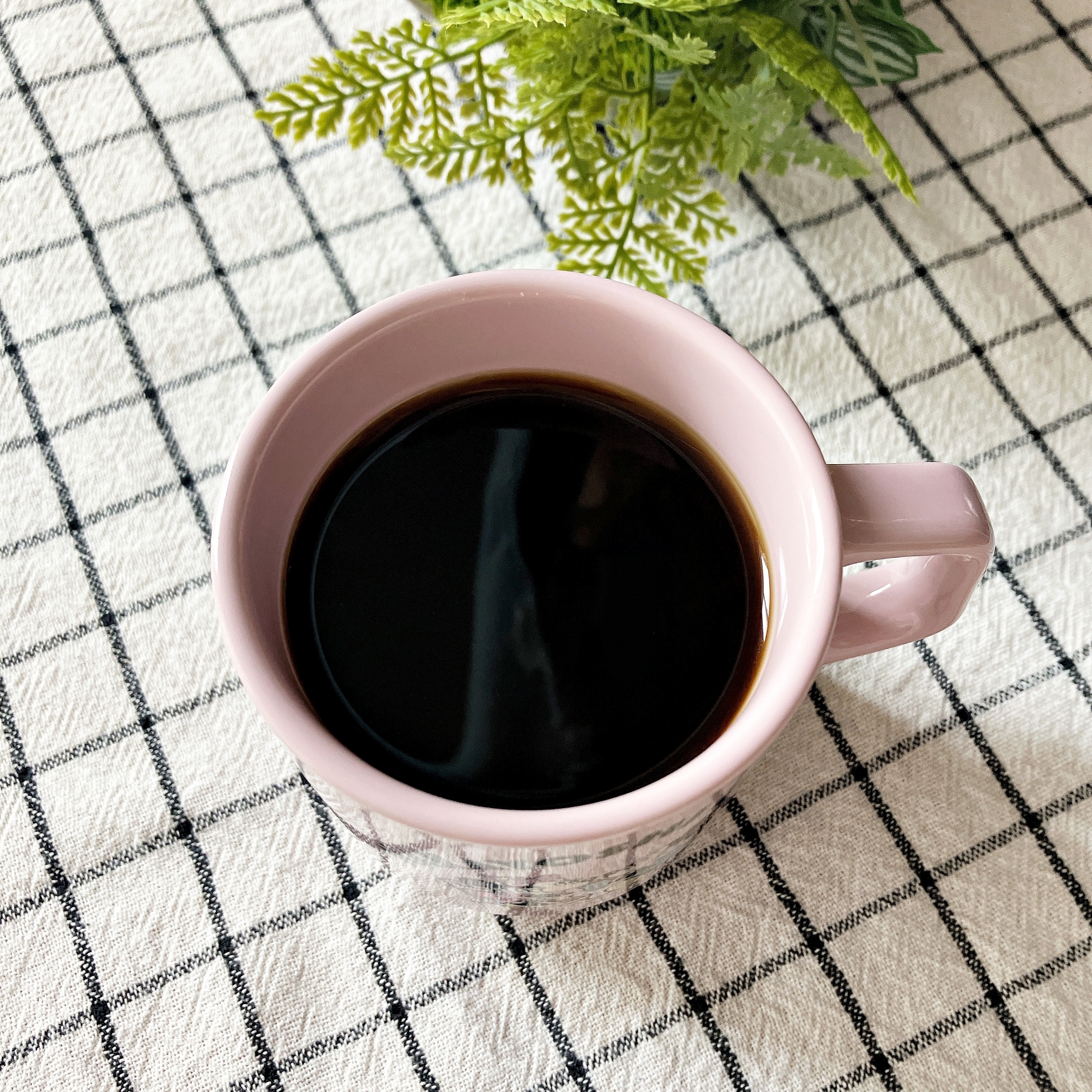 ディズニーランドのおすすめキッチンアイテム「マグカップ ミッキー ミニー」