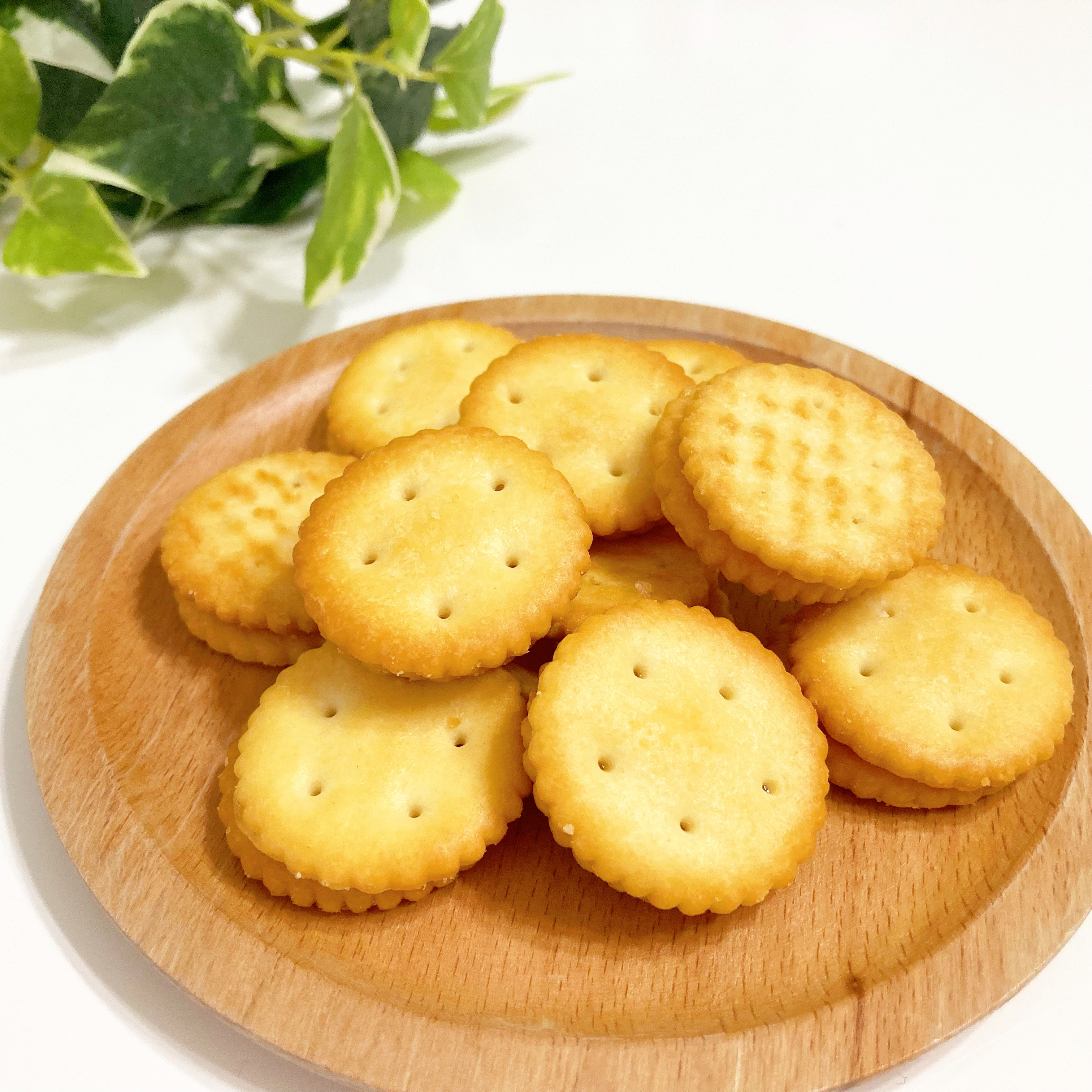 無印良品の期間限定商品「無選別レモンジャムサンドクラッカー」