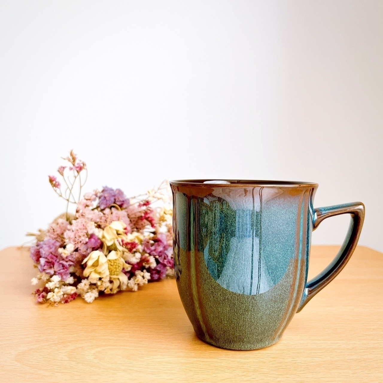 DAISO(ダイソー)のおすすめマグカップ「和洋コーヒーマグ②」