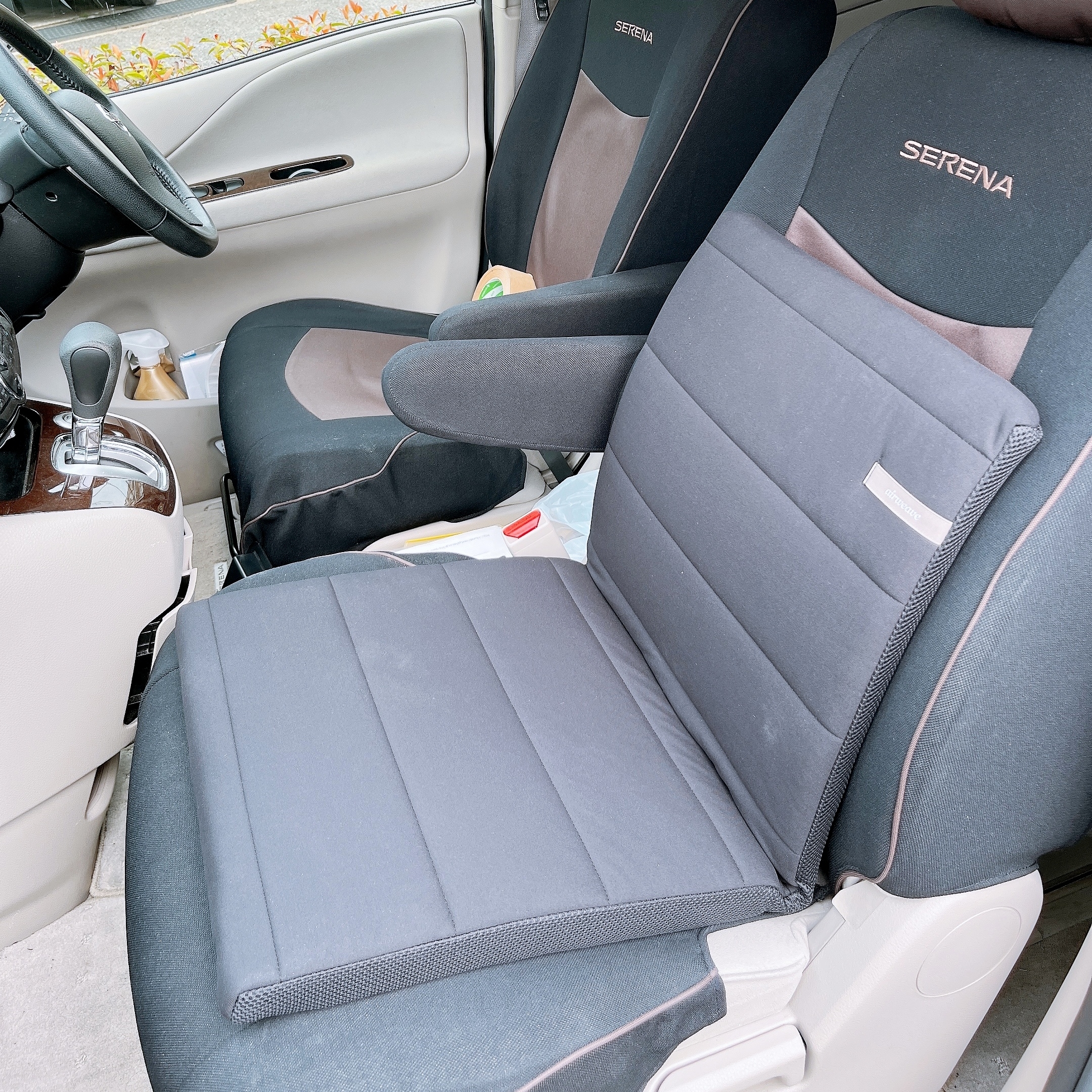 airweave(エアウィーヴ)のおすすめアイテム「エアウィーヴ 座 クッション」