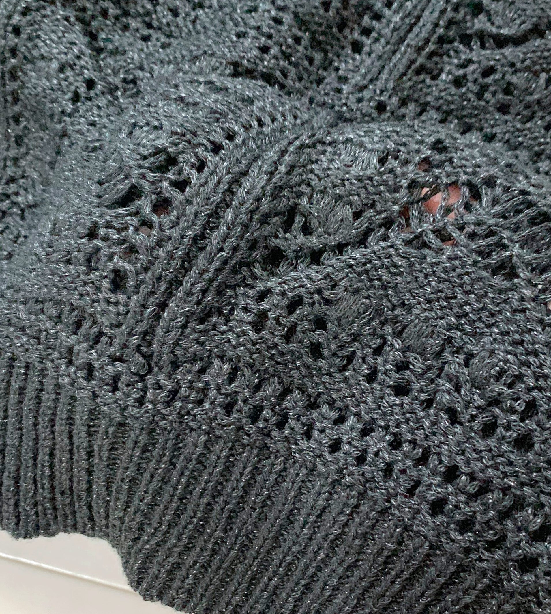 しまむらのおすすめファッションアイテム「クロシェフウベスト」