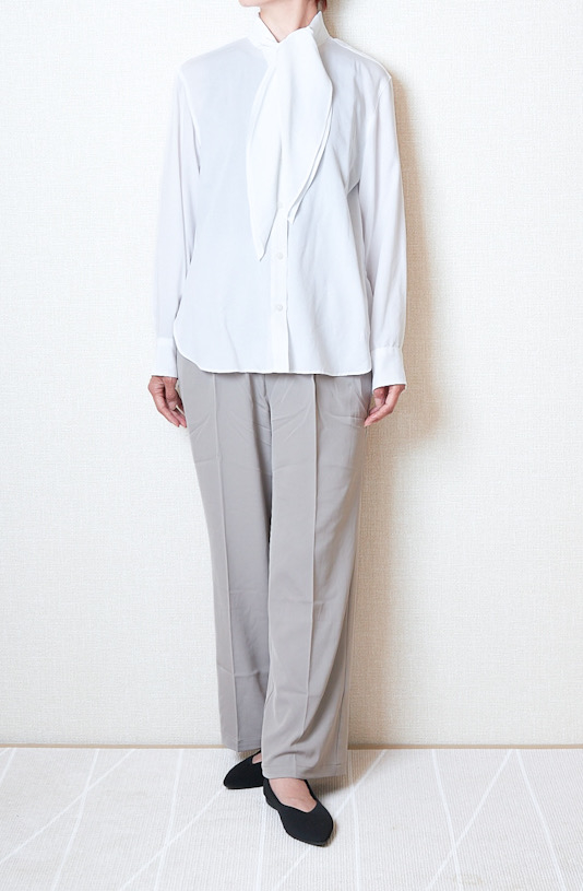 ワークマンのオススメのパンツ「レディースシーンレスタックパンツ」のコーディネート