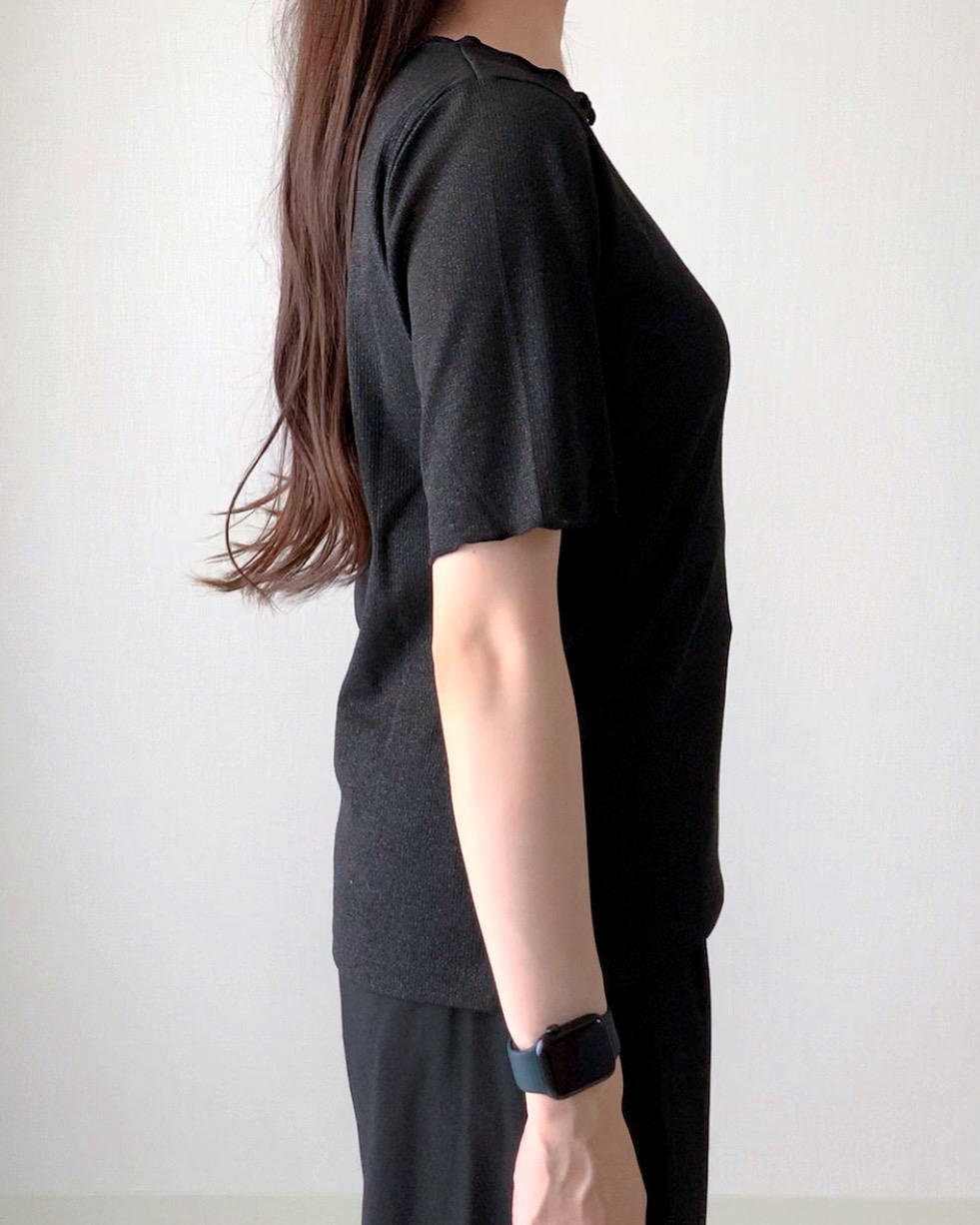 しまむらのおすすめファッションアイテム「HTラメテレコメローT」