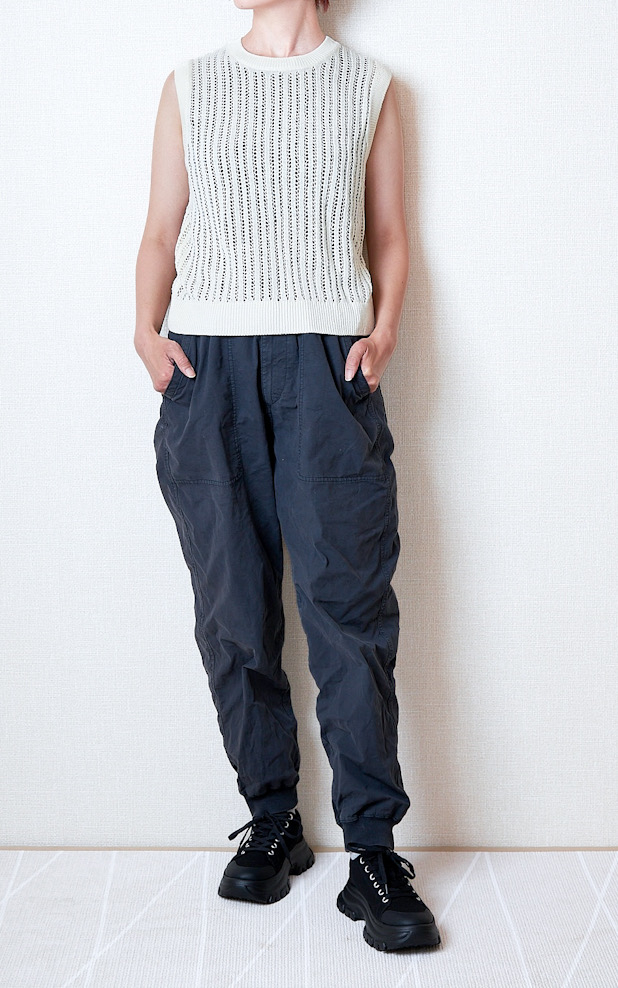 GU（ジーユー）のおすすめファッションアイテム「ボリュームソールキャンバススニーカー+E」のコーディネート