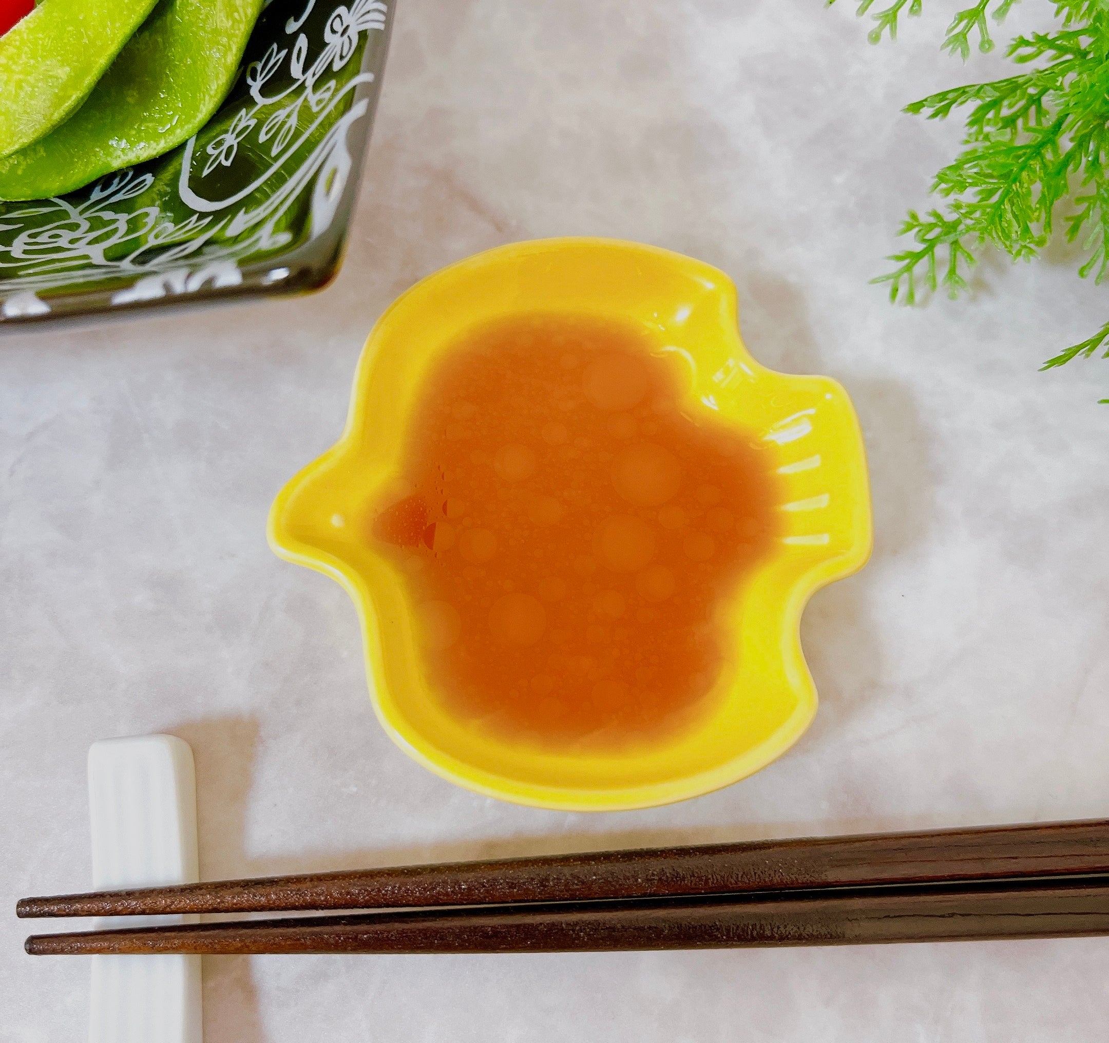 DAISO（ダイソー）のおしゃれ食器「豆皿（とり、イエロー、約8cm）」