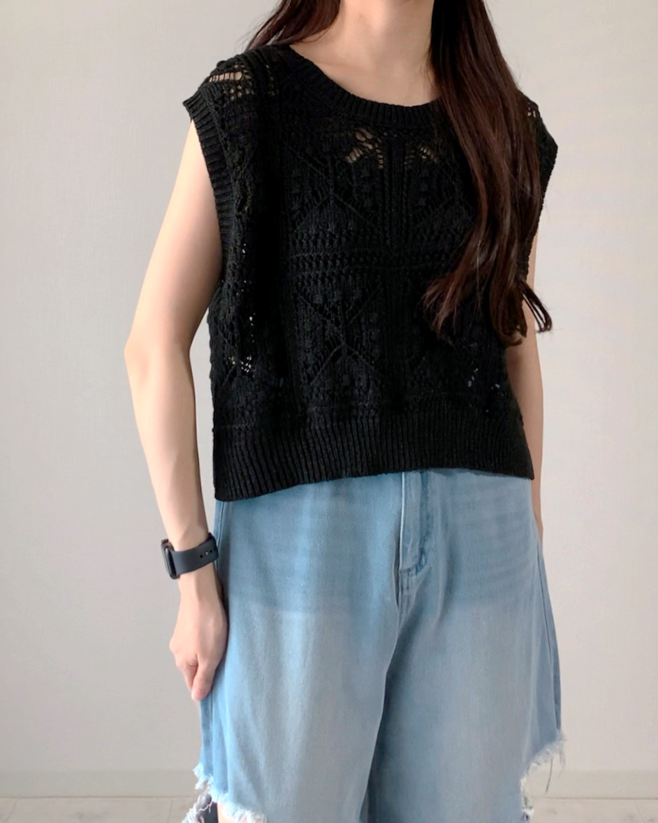 しまむらのおすすめファッションアイテム「クロシェフウベスト」