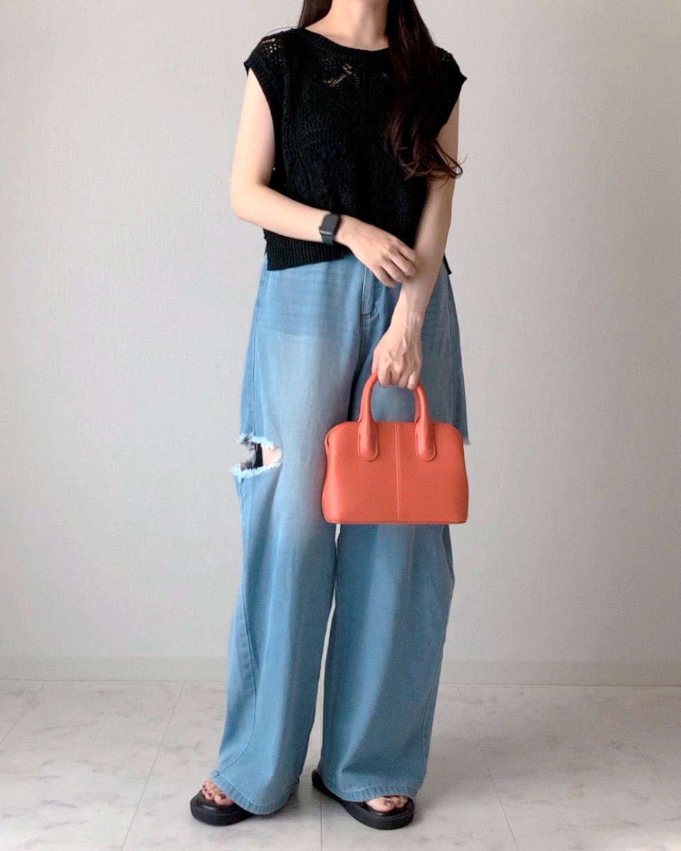 しまむらのおすすめファッションアイテム「クロシェフウベスト」のコーディネート