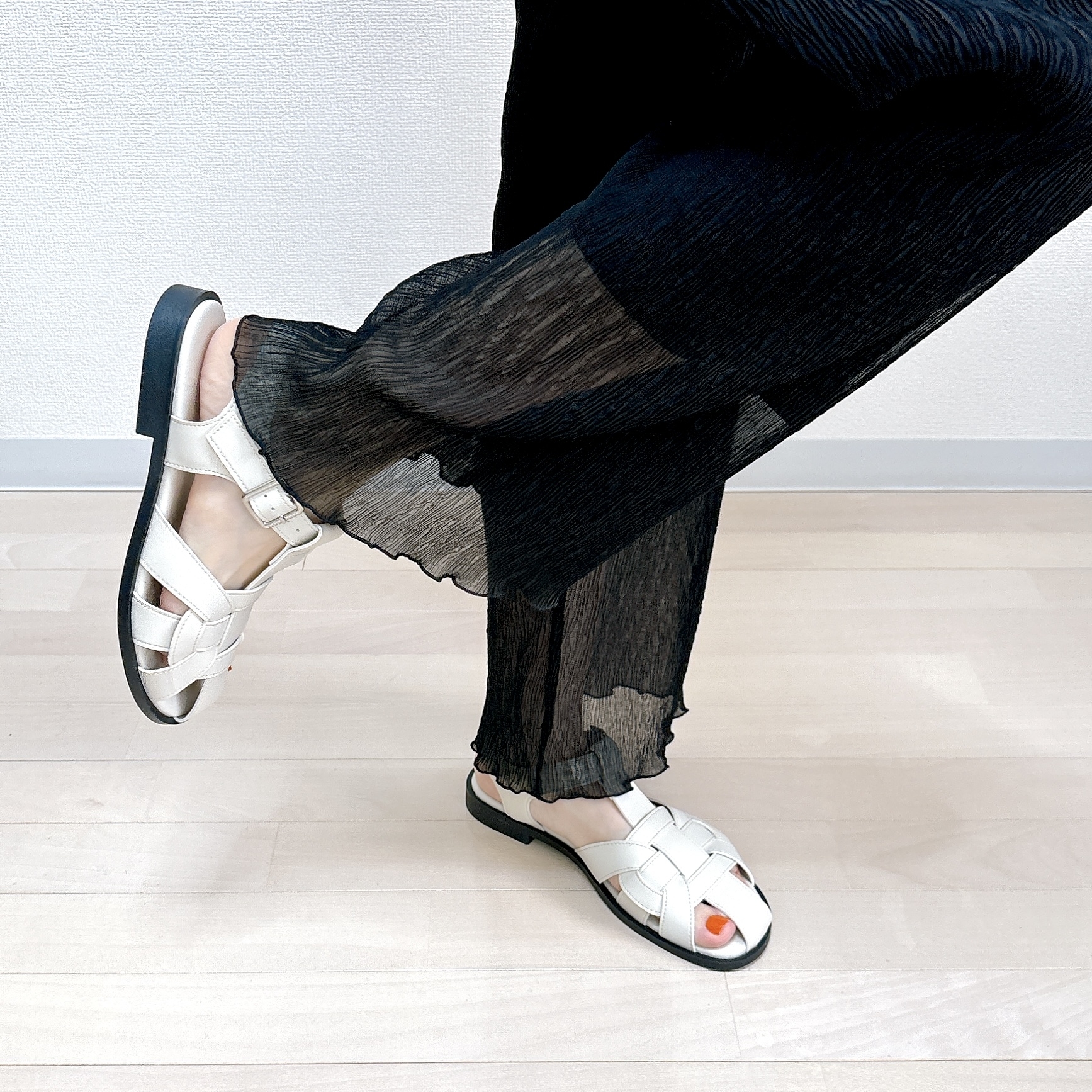 ワークマンのおすすめのレディースアイテム「レディースグルカサンダル」