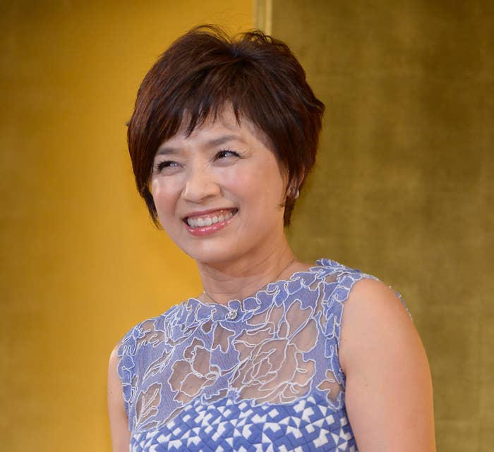 榊原郁恵さん(時事)