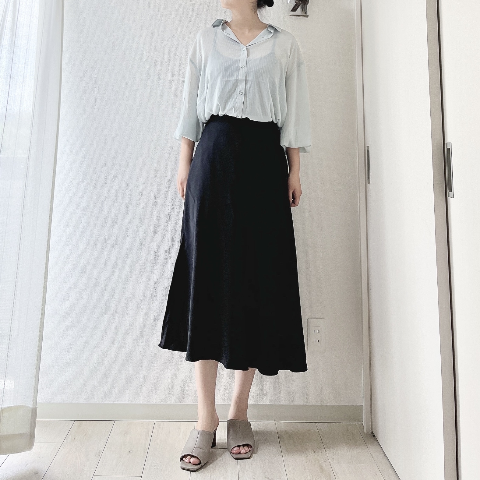 Honeys（ハニーズ）のおすすめトップス「シアーストライプシャツ」