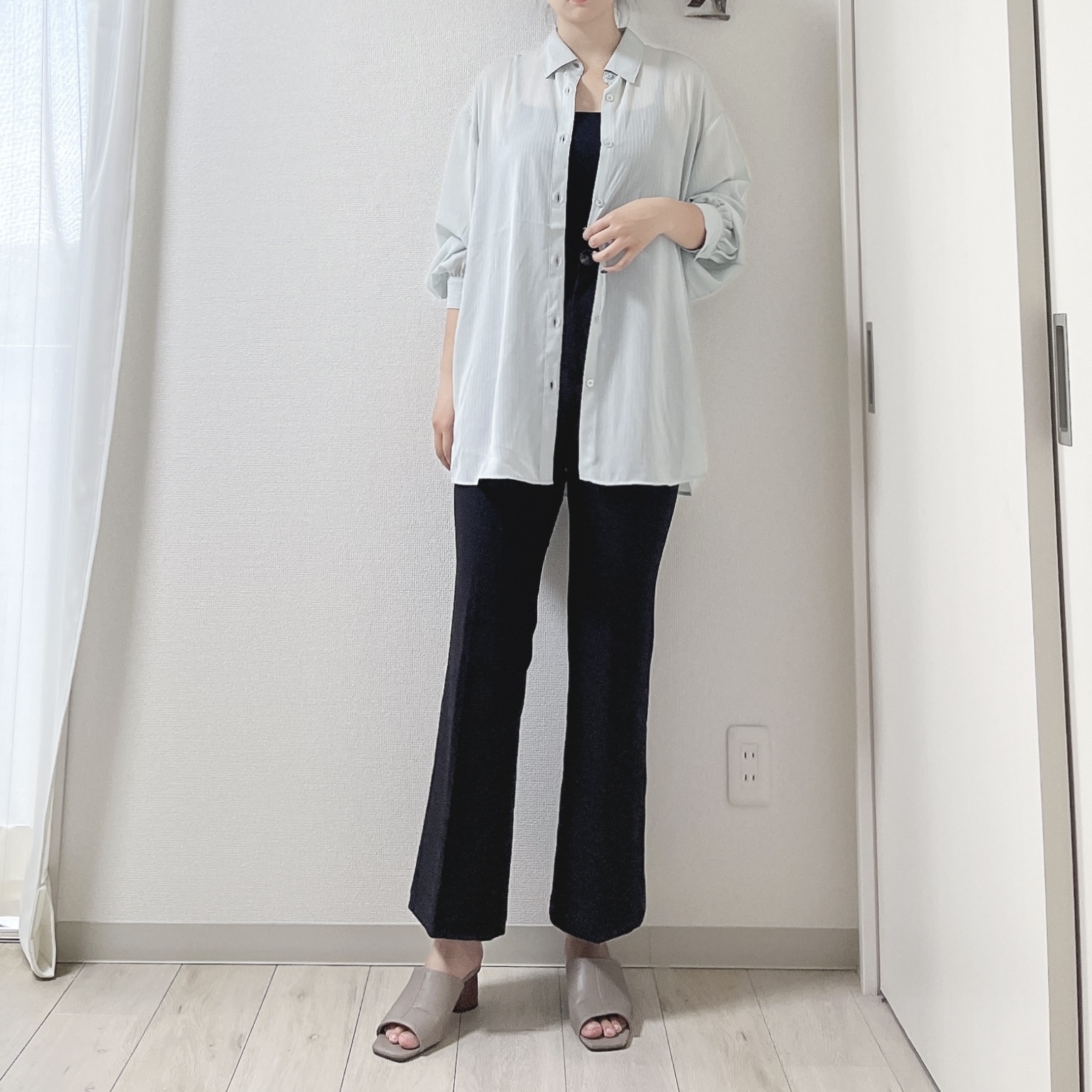 Honeys（ハニーズ）のおすすめトップス「シアーストライプシャツ」