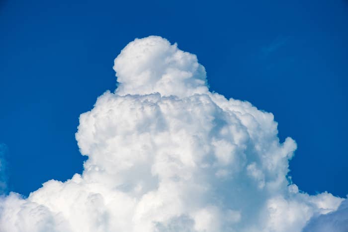 入道雲のイメージ（Little Dinosaur / Getty Images）