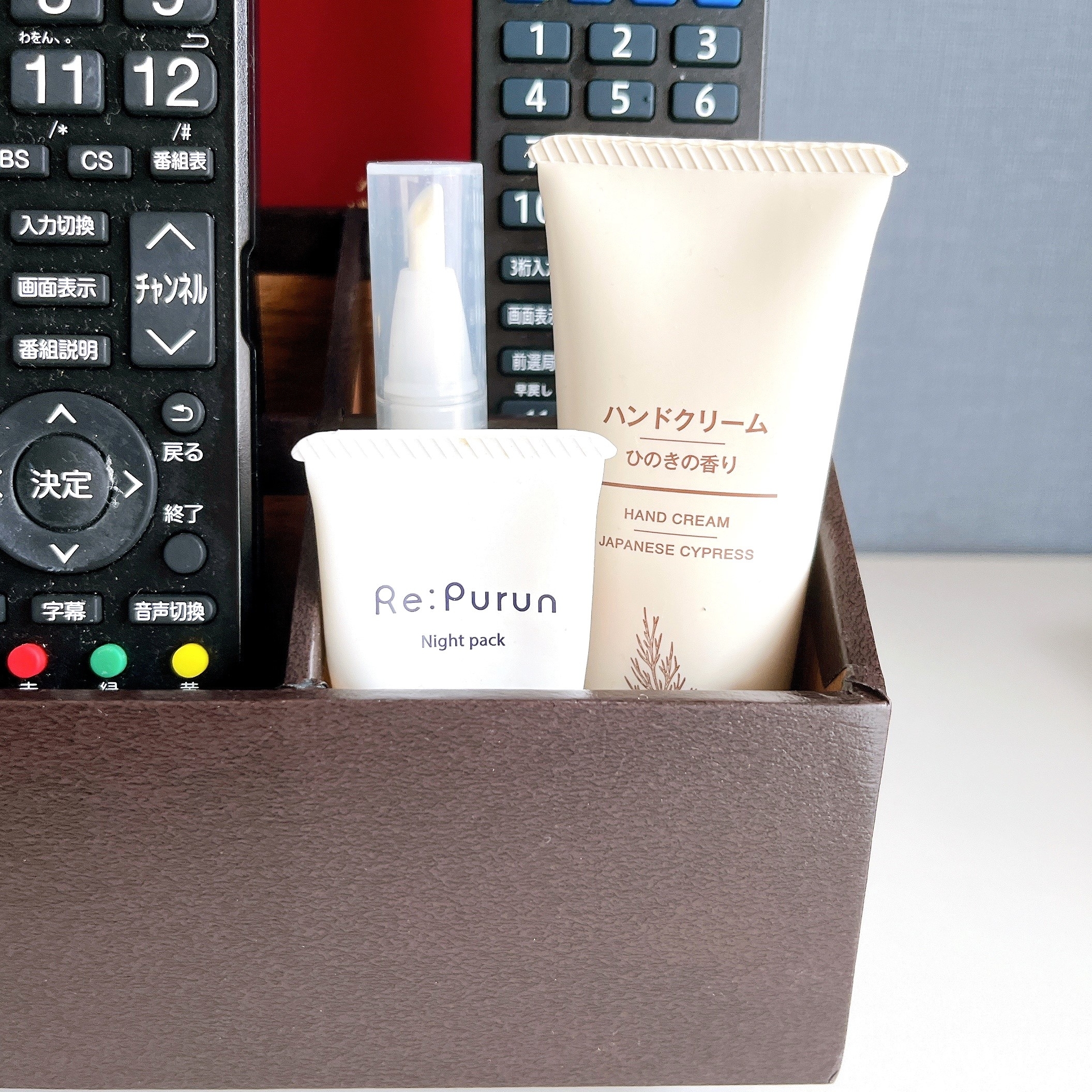 ニトリのオススメのグッズ「回転リモコンケース ブレッタ」