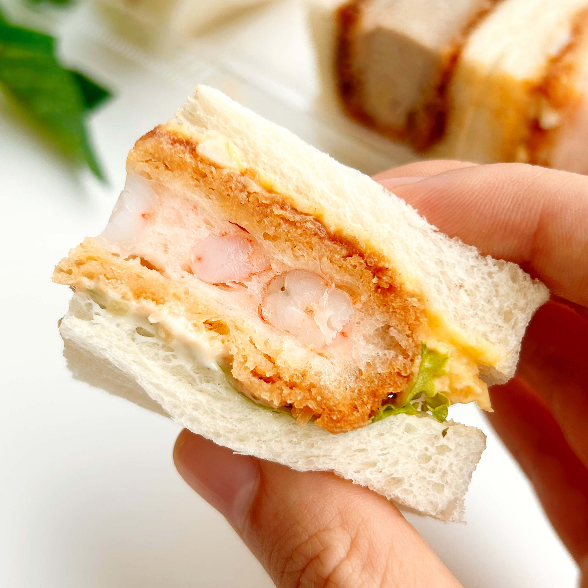 LAWSON（ローソン）のおすすめサンドイッチ「海老カツヒレカツBOX」