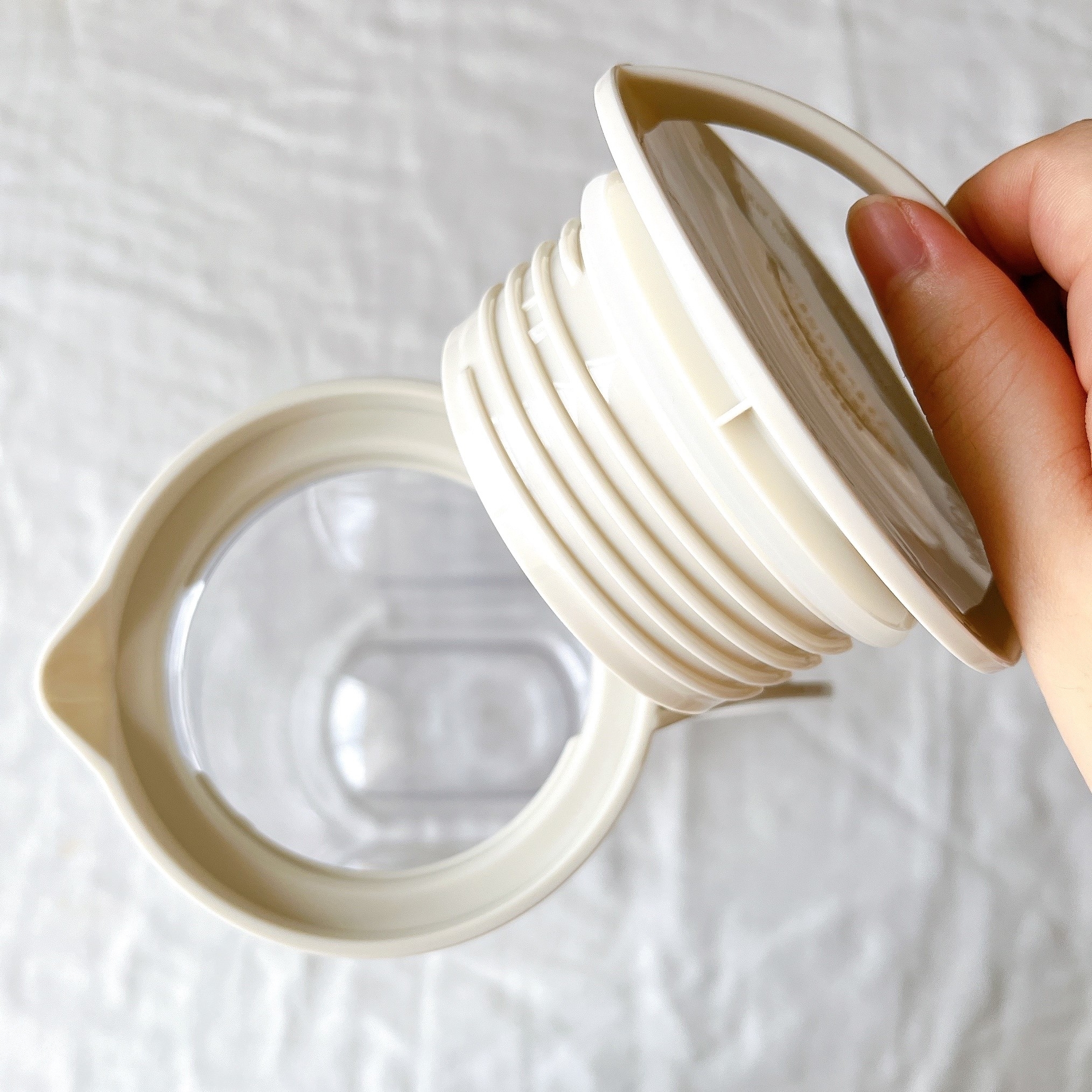 アフタヌーンティーのオススメのグッズ「レモン冷水筒 2.2L」