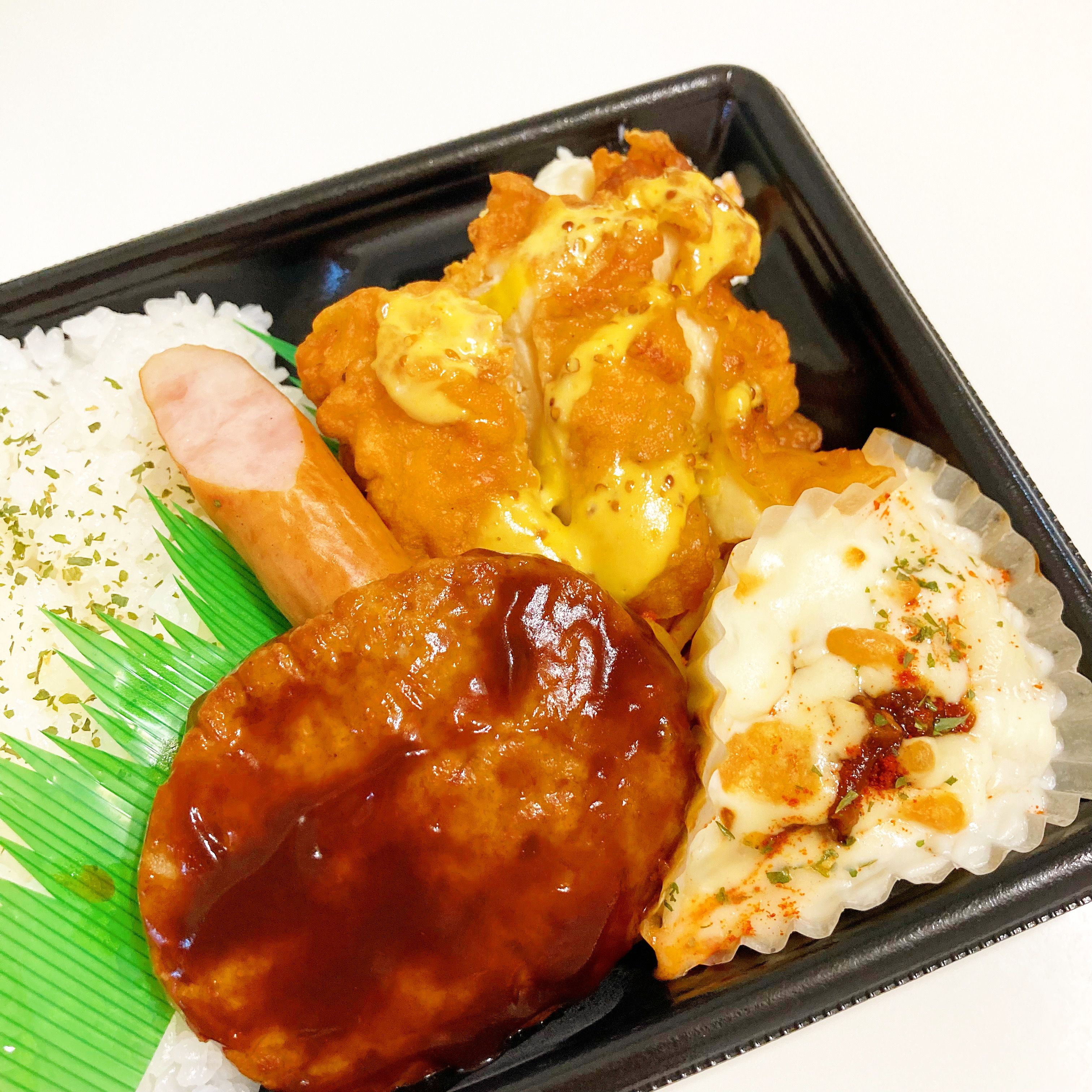 FamilyMart(ファミリーマート)のおすすめお弁当「洋風ミックス弁当」