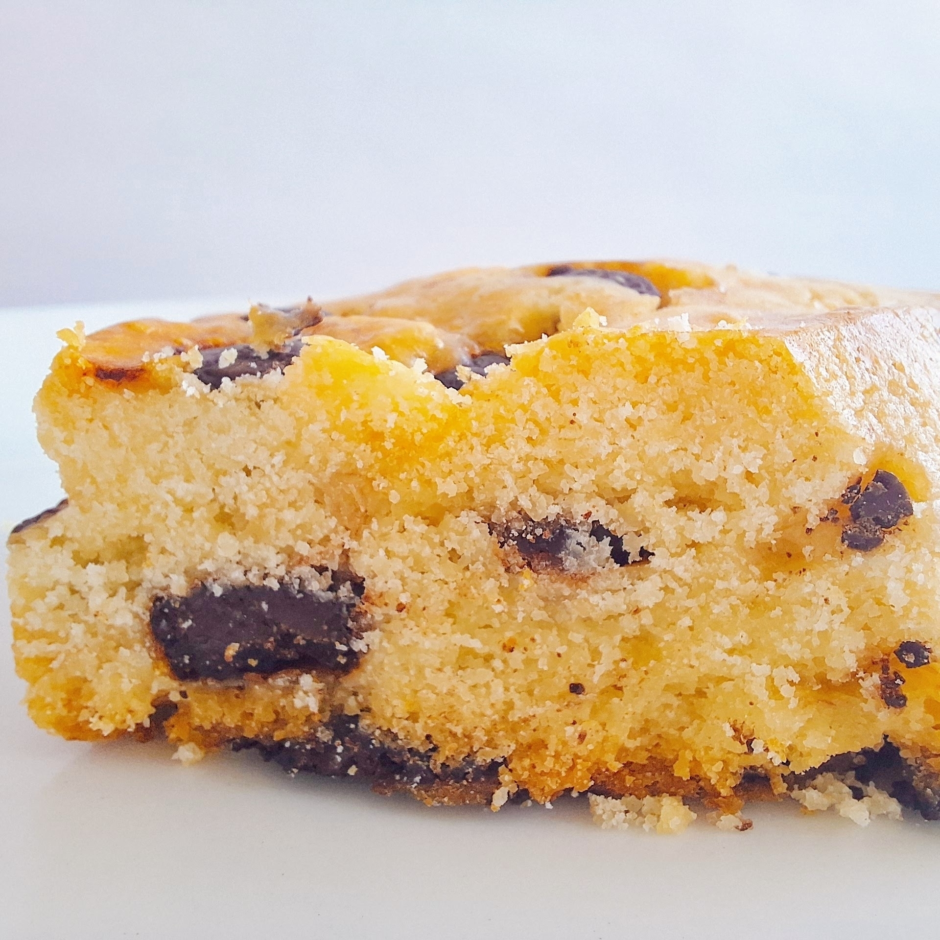 ローソンのおすすめチョコスイーツ「ごろごろチョコチップスコーン 1個入」